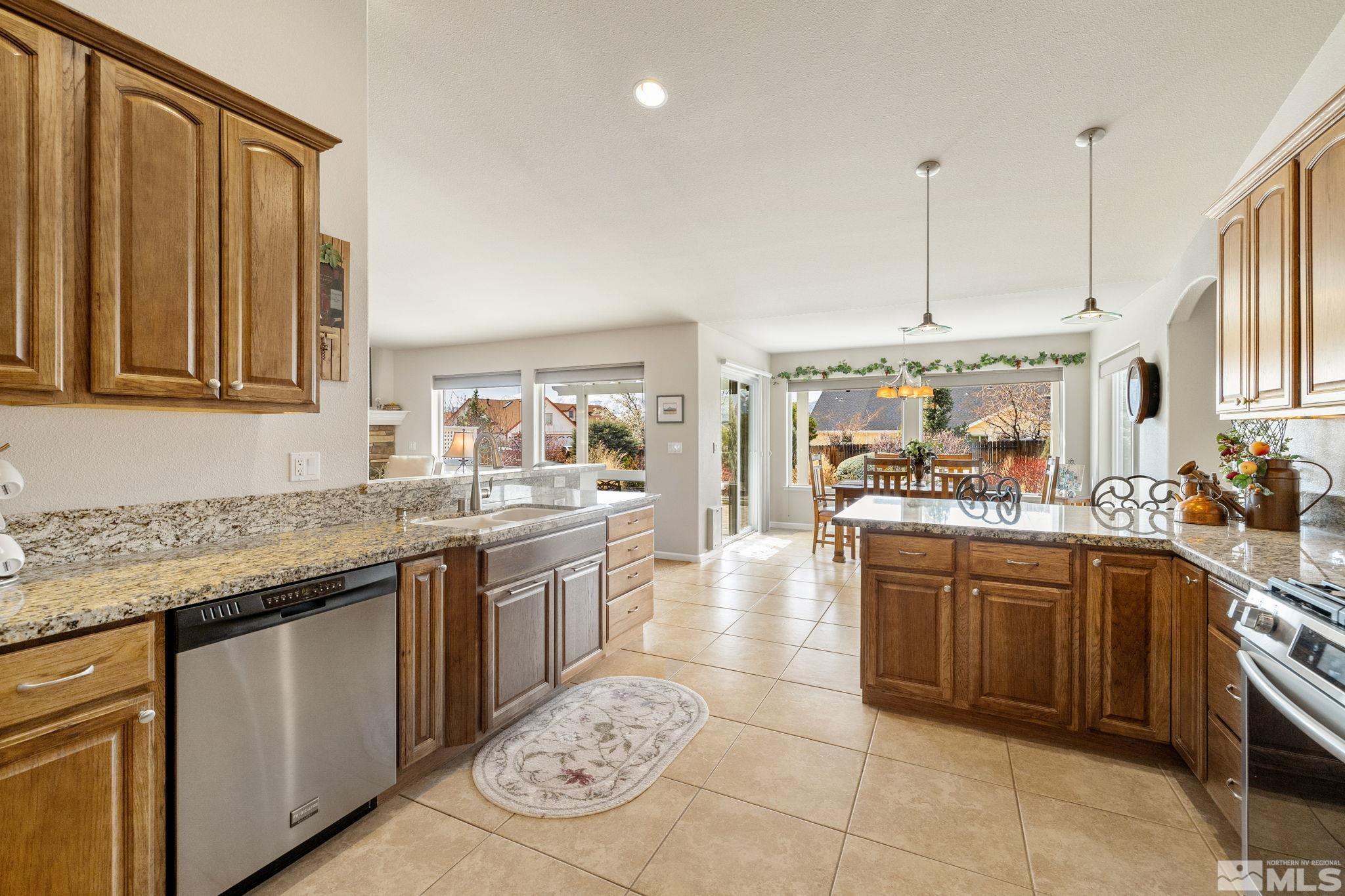 2866 Rio Vista Dr Property Photo 4