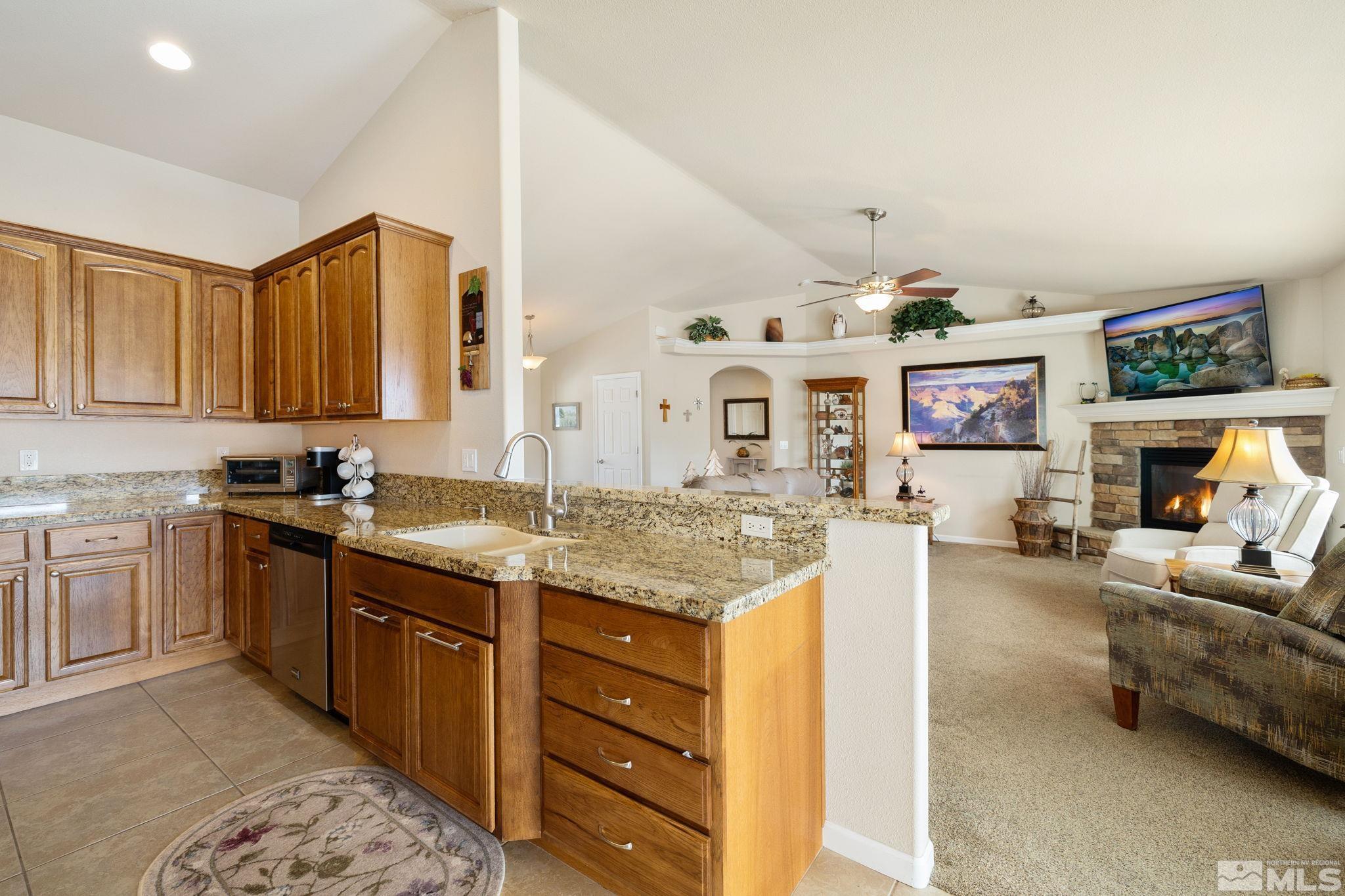 2866 Rio Vista Dr Property Photo 6
