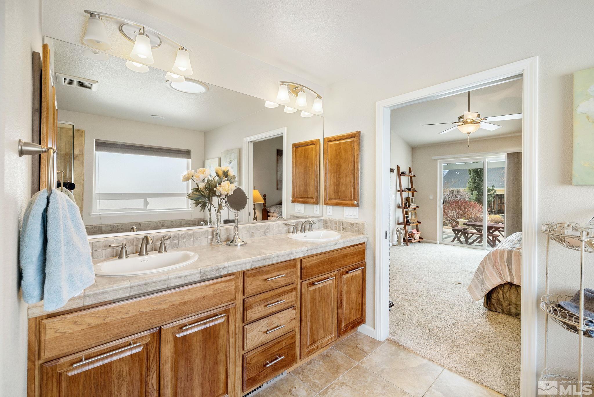 2866 Rio Vista Dr Property Photo 22