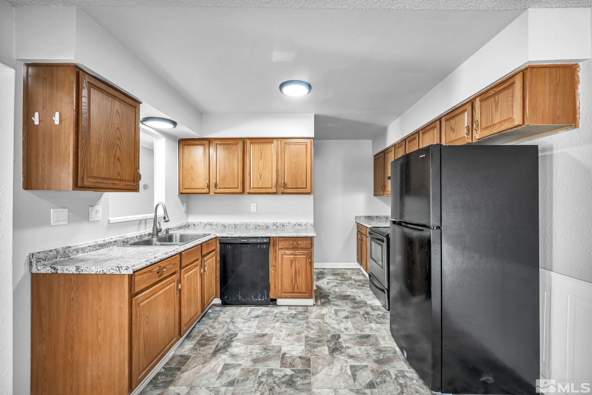 6735 Peppermint Dr Property Photo 16