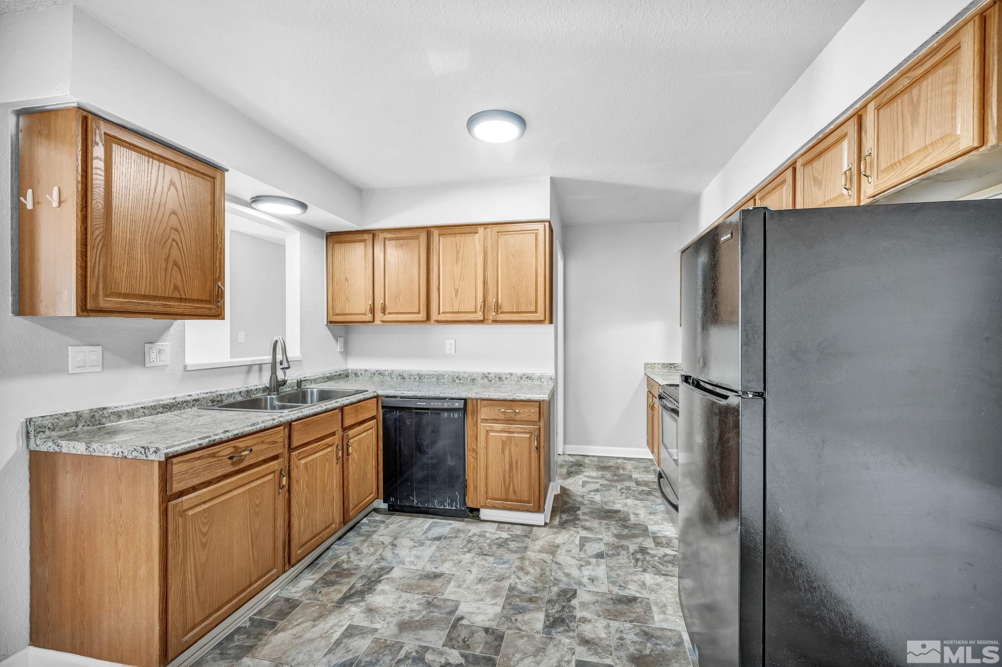6735 Peppermint Dr Property Photo 17