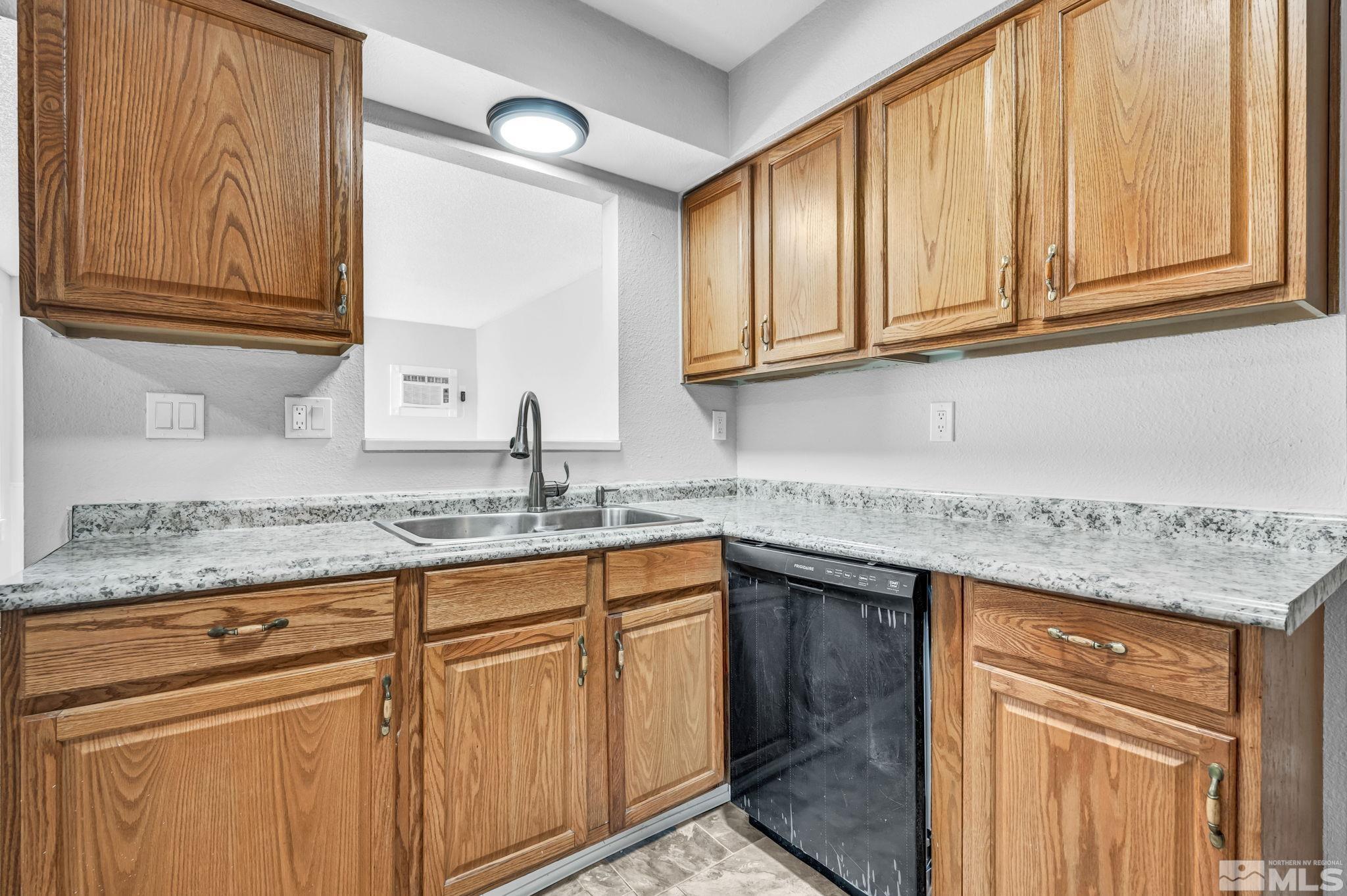 6735 Peppermint Dr Property Photo 19