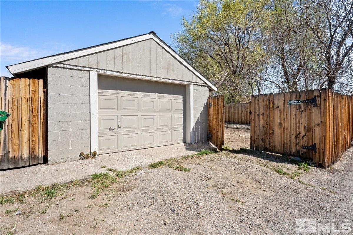 1541 I Street Property Photo 32