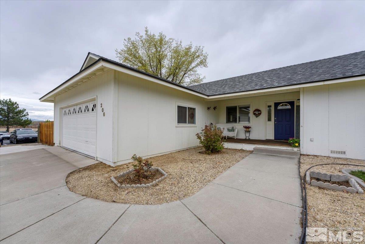 206 White Rose Drive Property Photo
