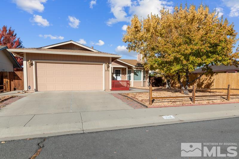 248 Woodlake Circle Property Photo 2