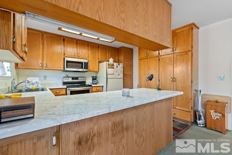 248 Woodlake Circle Property Photo 7