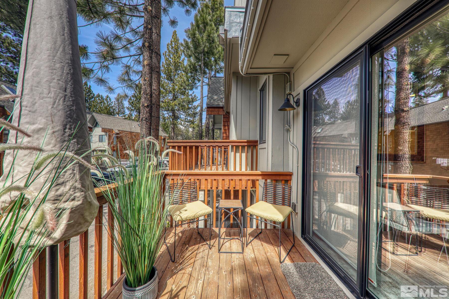 989 Tahoe Boulevard Property Photo 3