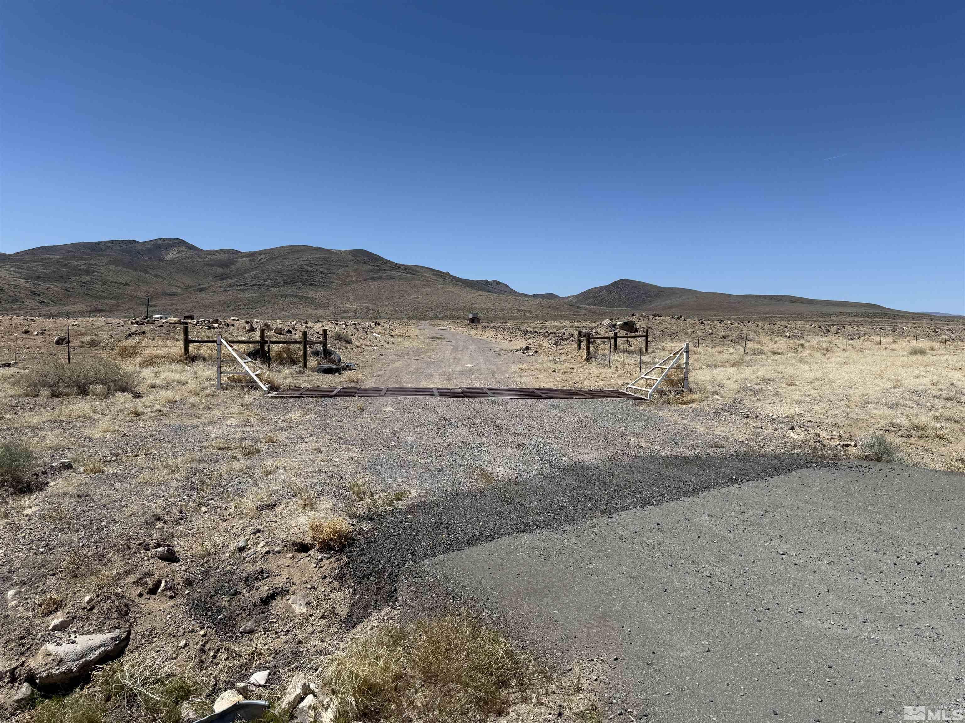 3985 Hwy 95a Property Photo