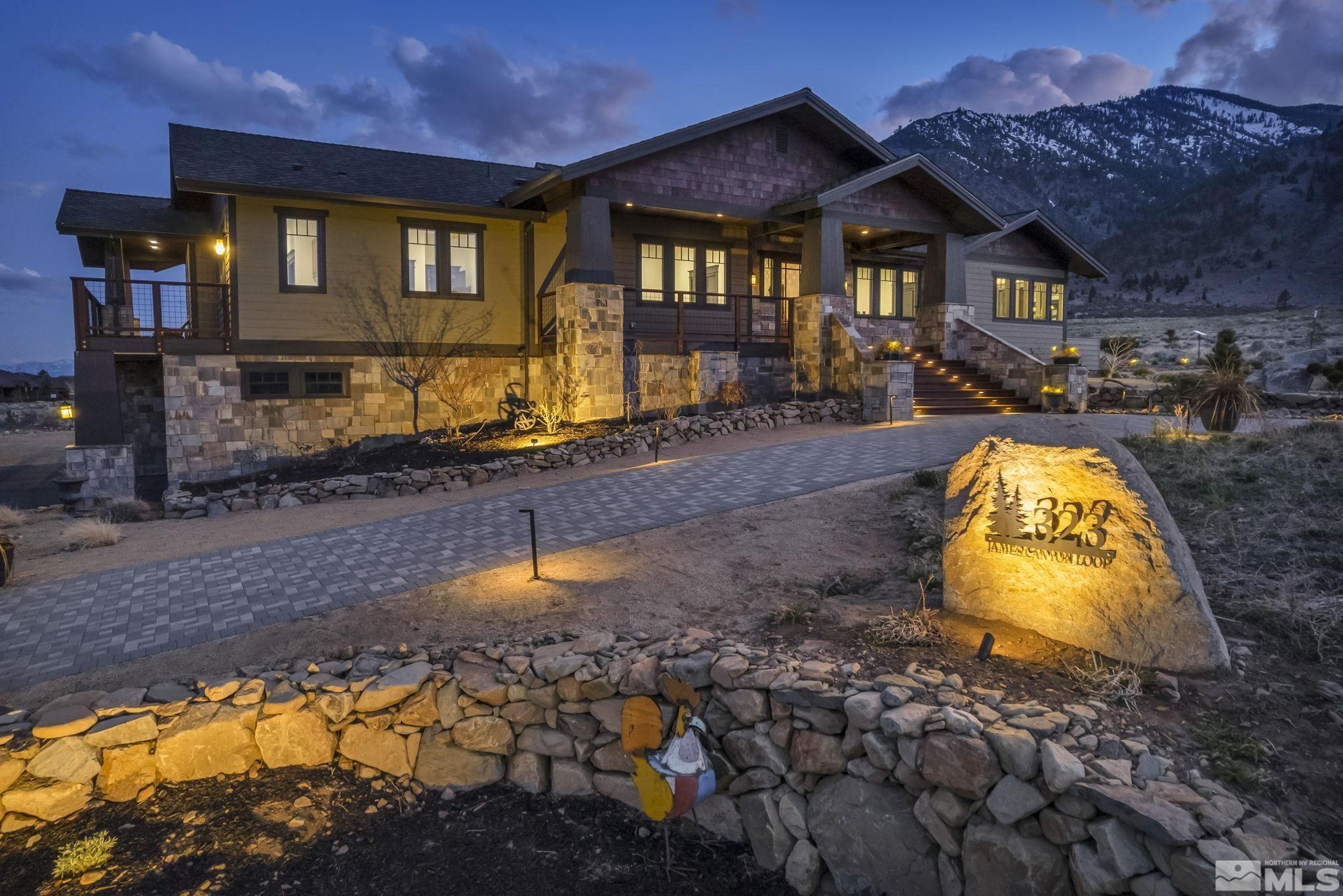 323 James Canyon Loop Property Photo