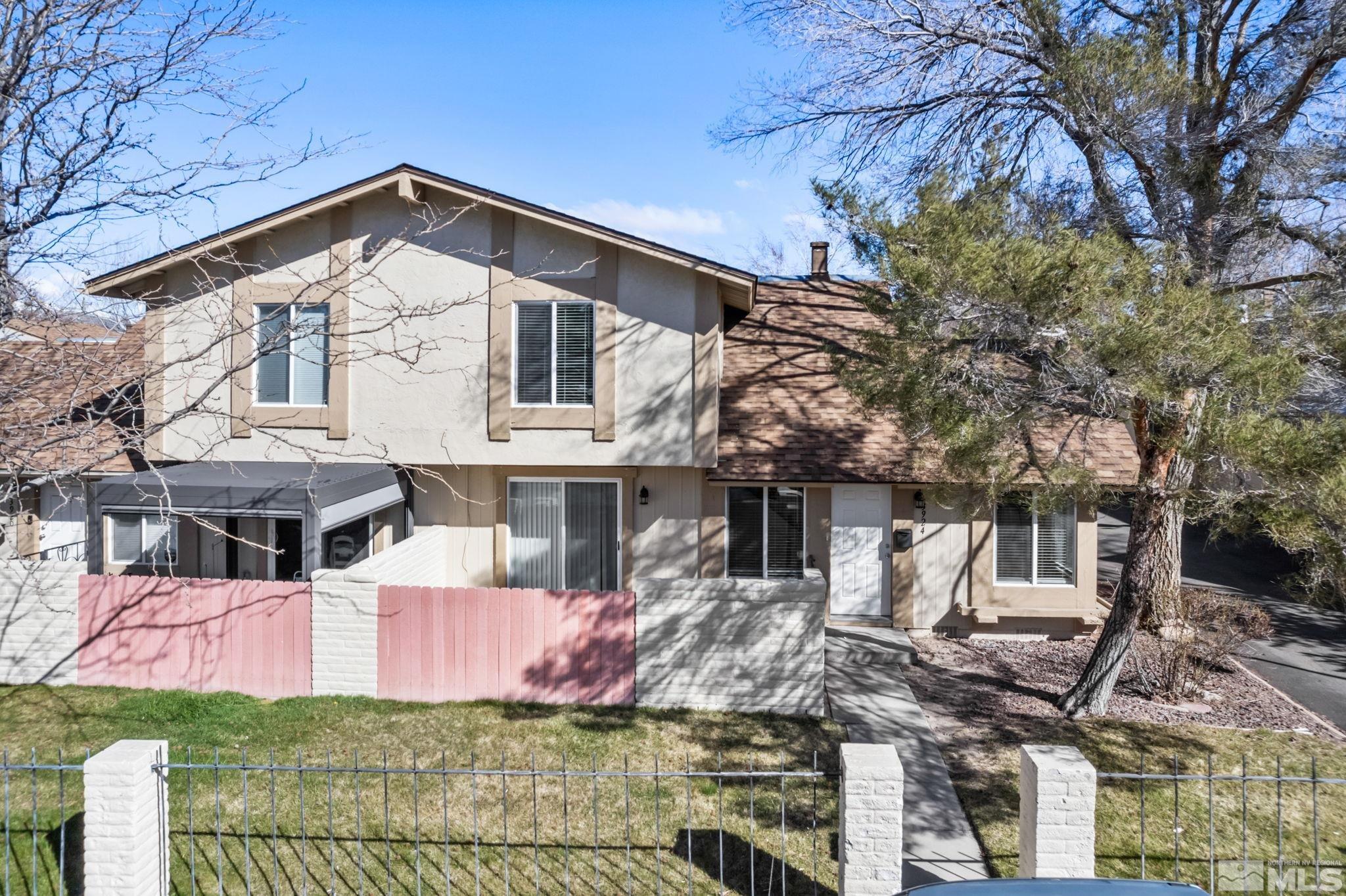 3924 Pheasant Drive Property Photo 11