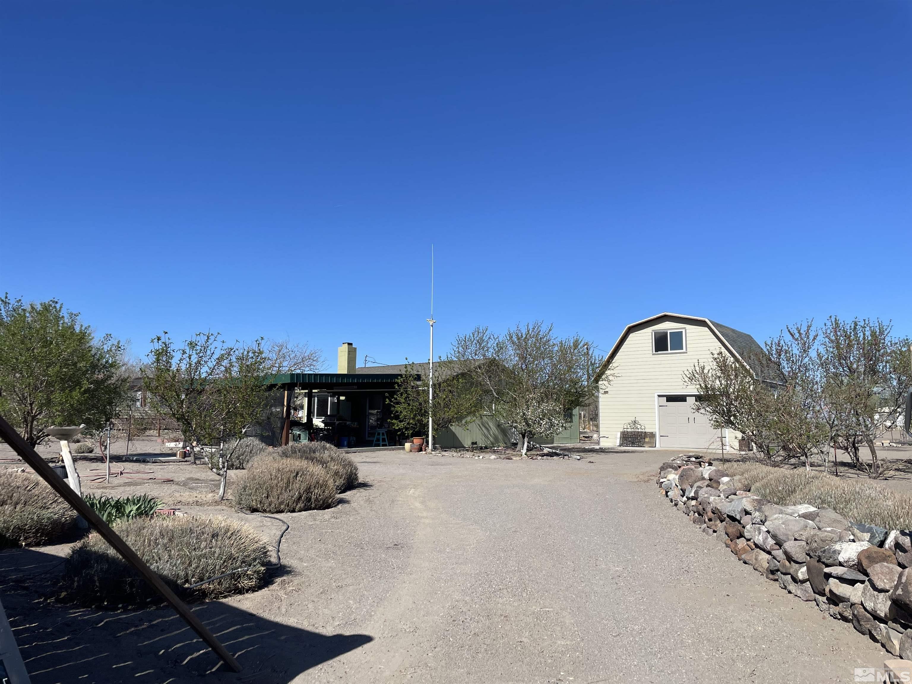 5520 Navajo Tr Property Photo