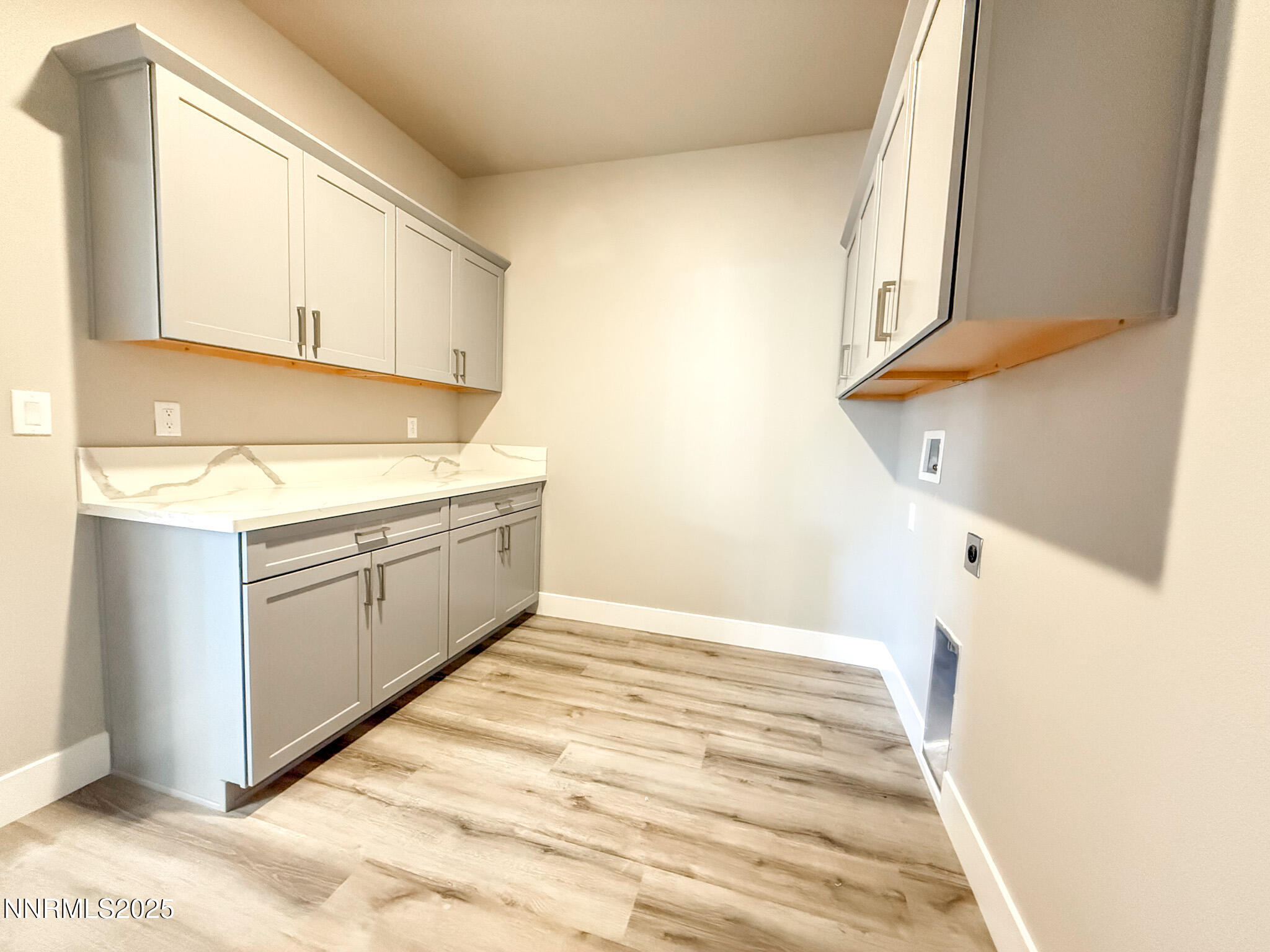 917 Saltbrush Property Photo 5