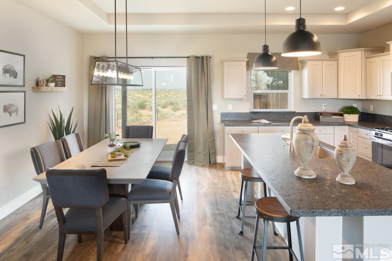 917 Saltbrush Property Photo 12