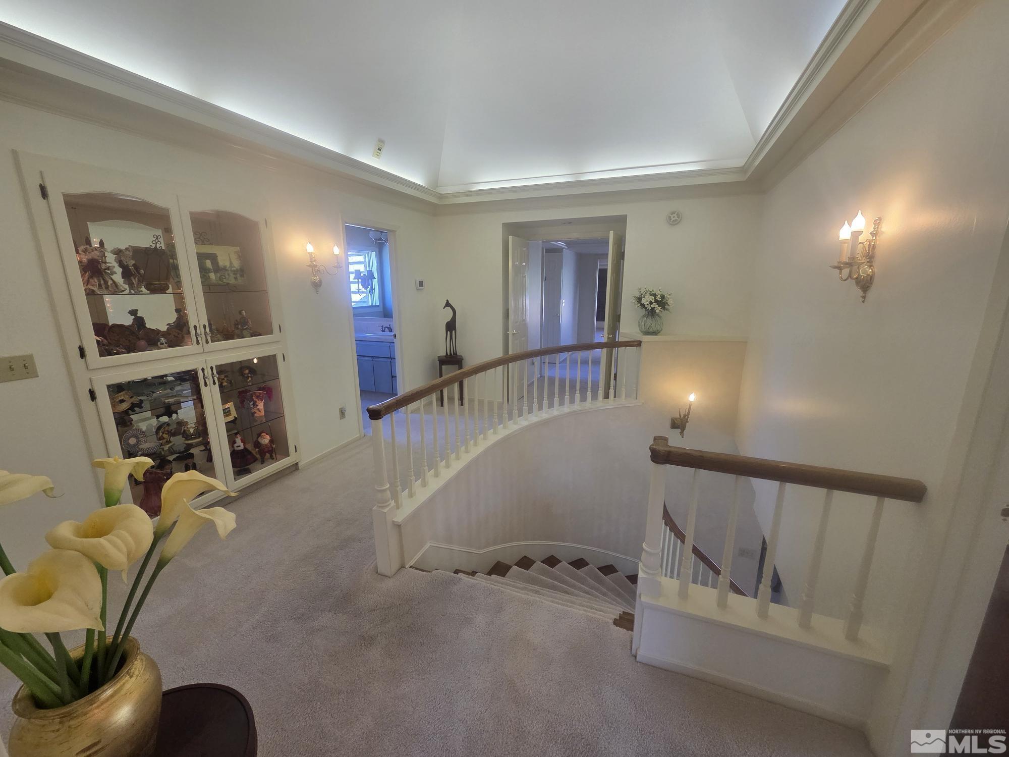 2424 Manhattan Property Photo 29