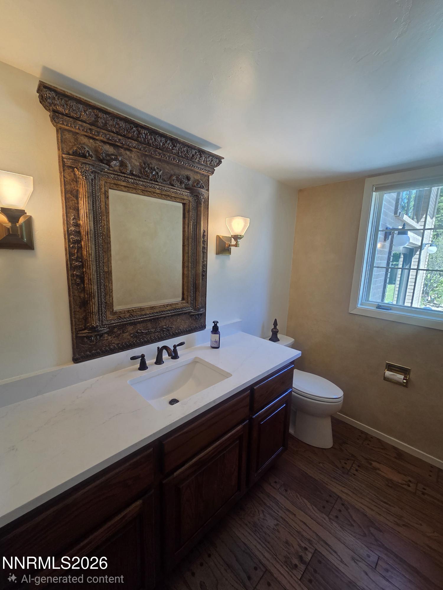 2424 Manhattan Property Photo 40