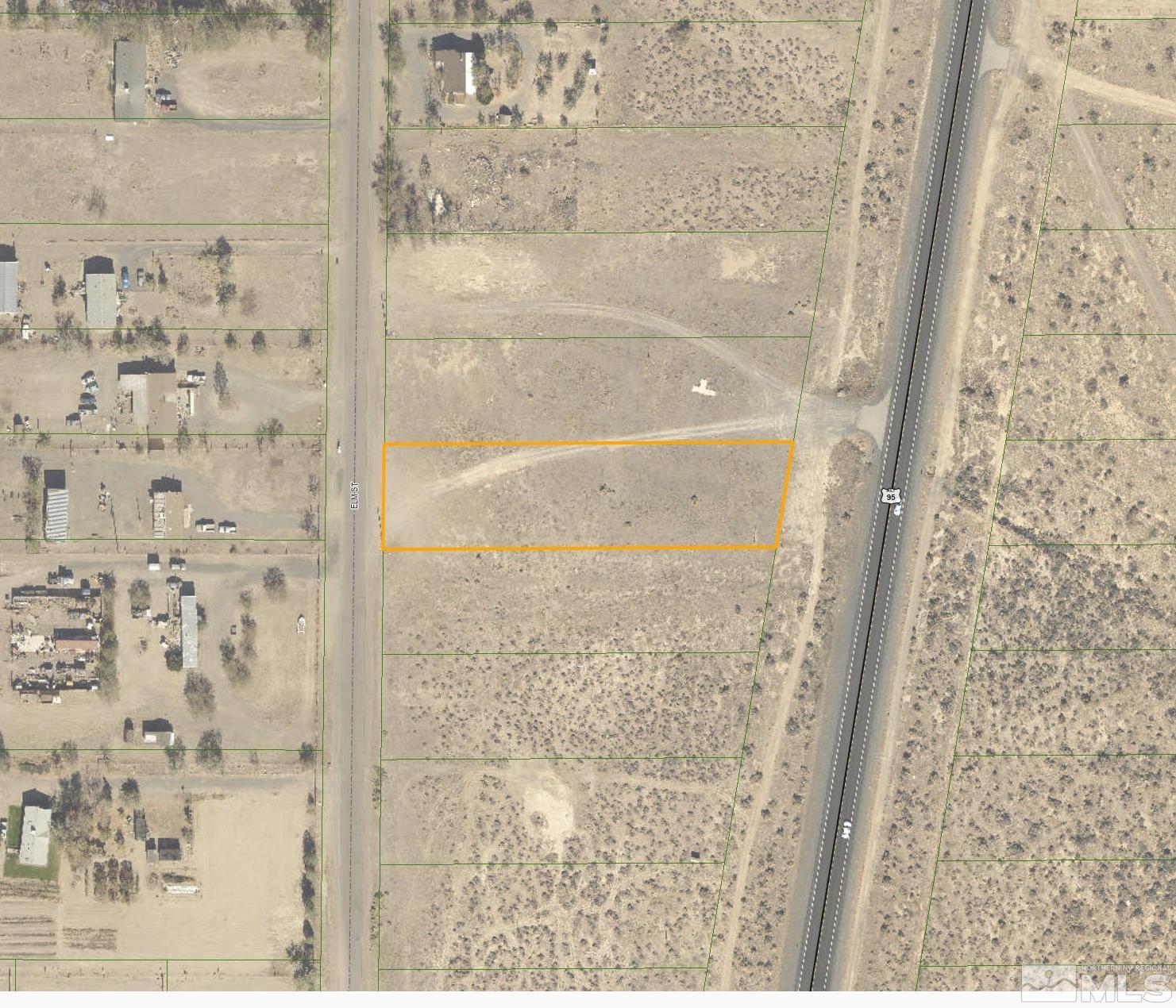 3565 S Hwy 95a Property Photo 17