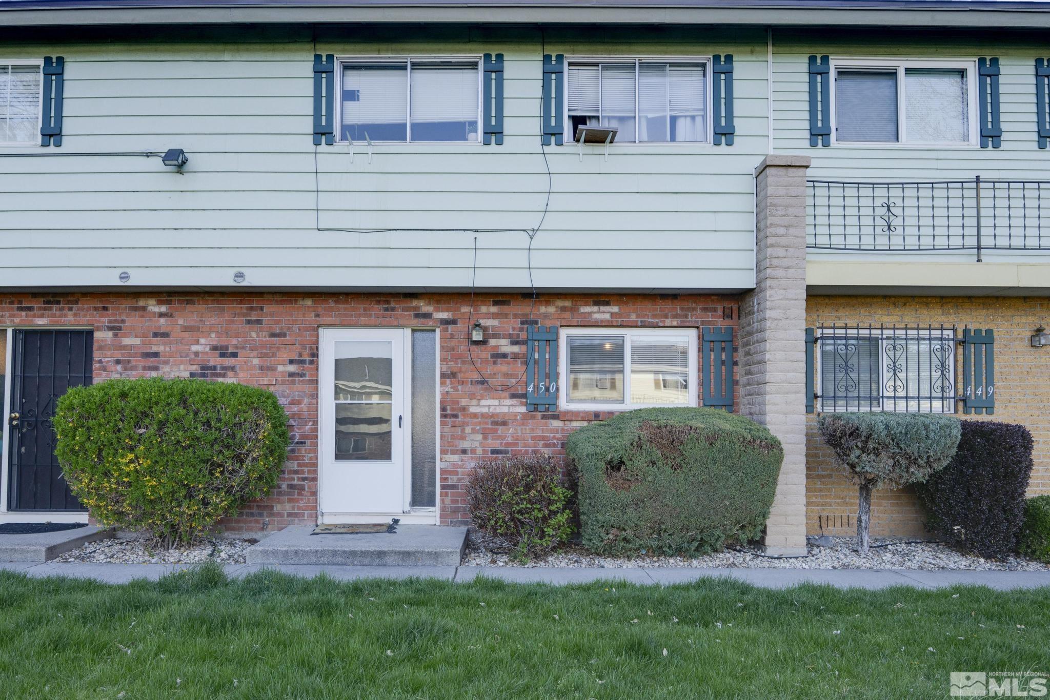 450 Smithridge Property Photo