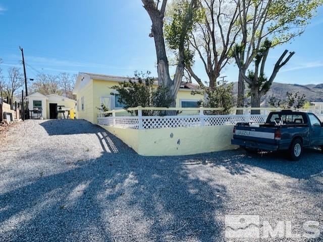 524 E Ave Property Photo 2