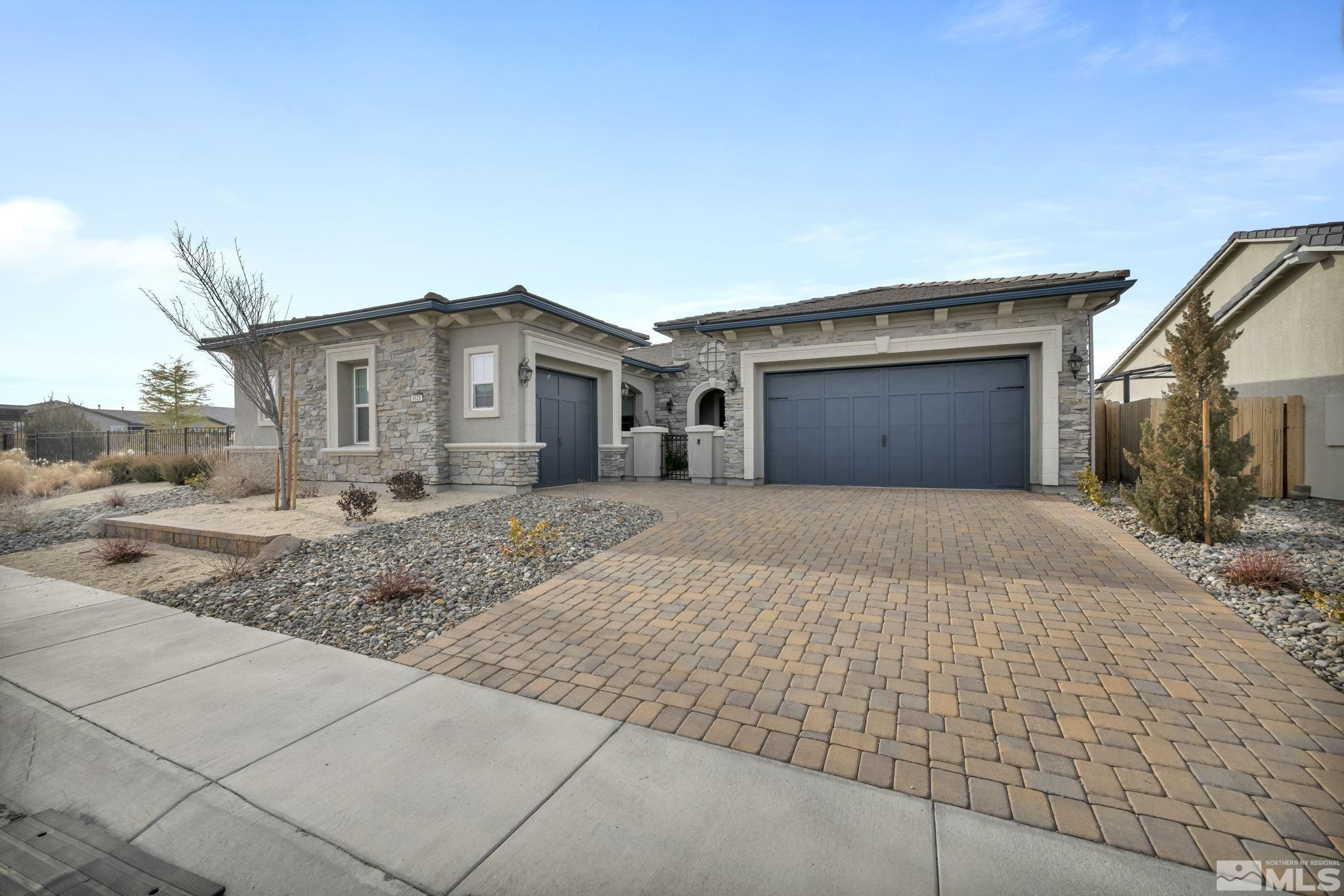 9525 Copper Sky Dr Property Photo