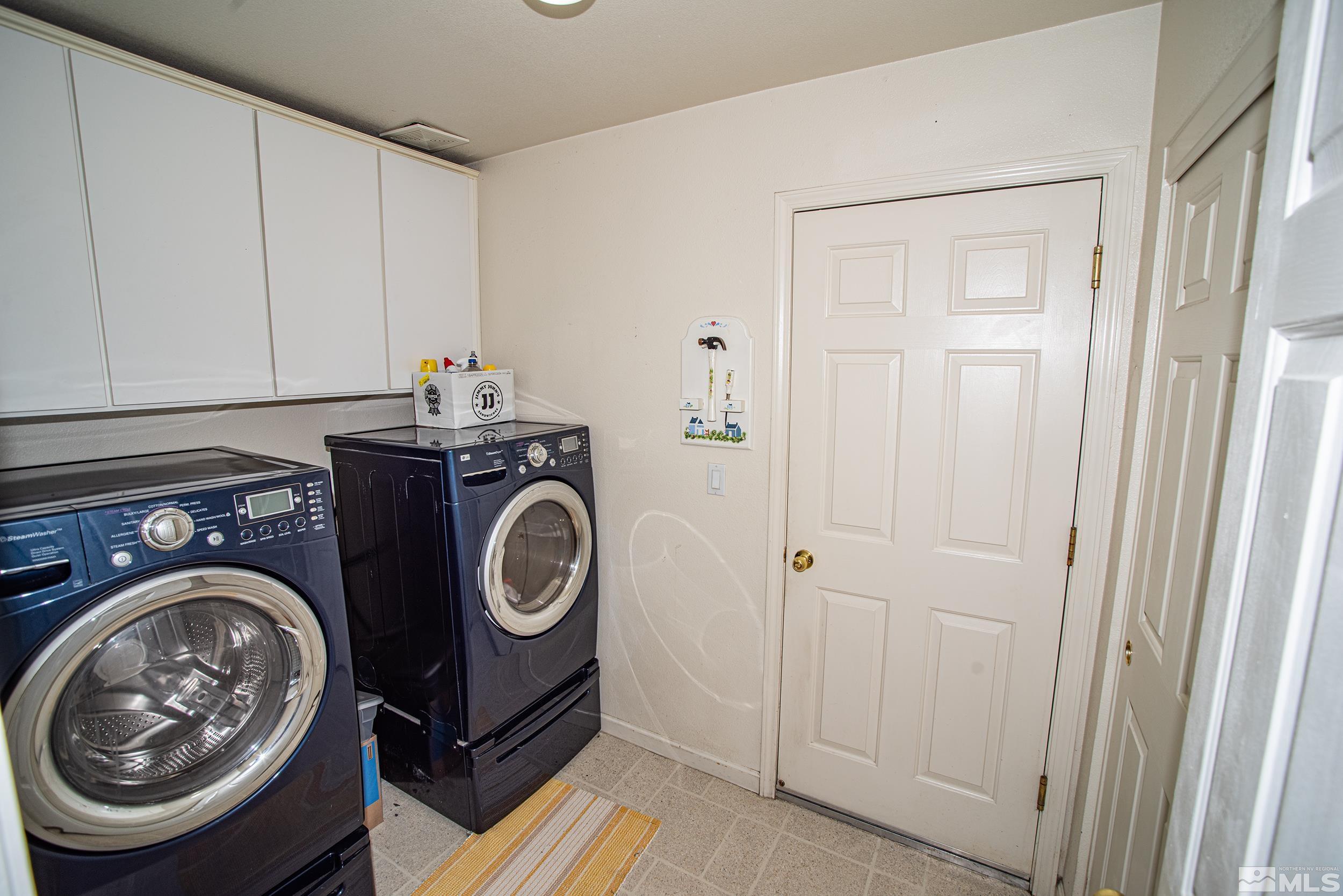 10660 Sterling Ridge Way Property Photo 25