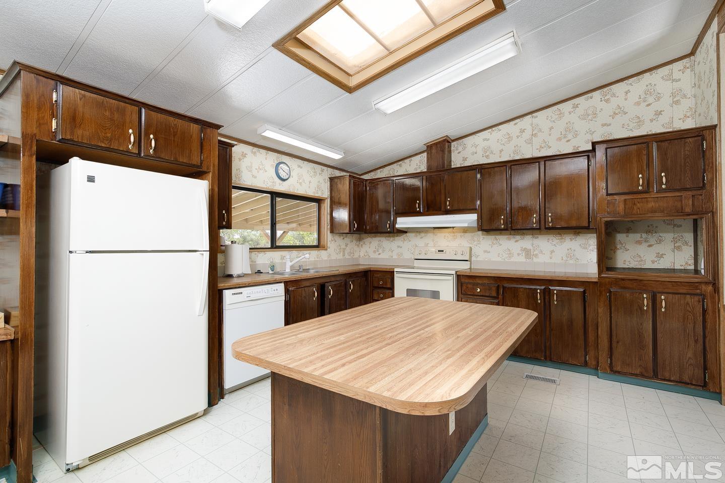 1405 River View Drive Property Photo 10