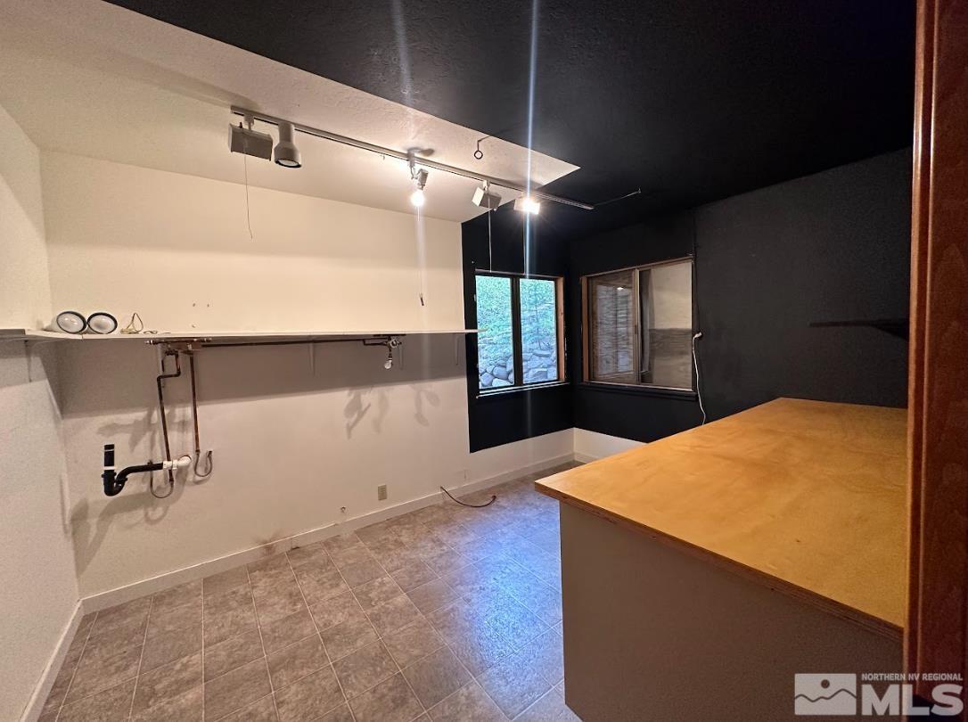 1028 Apollo Way Property Photo 27
