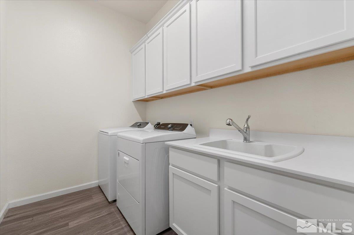 2444 Butte Creek Drive Property Photo 23