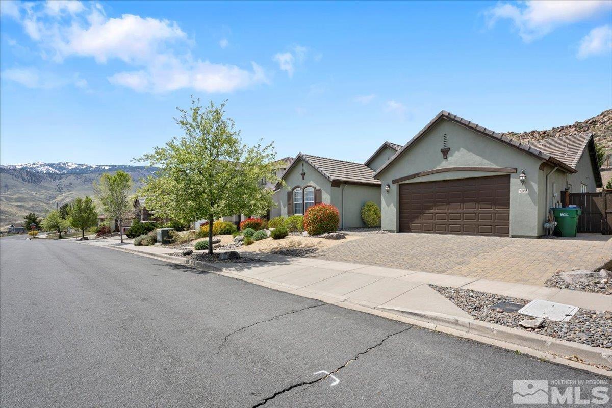 7265 Provence Cir Property Photo 2