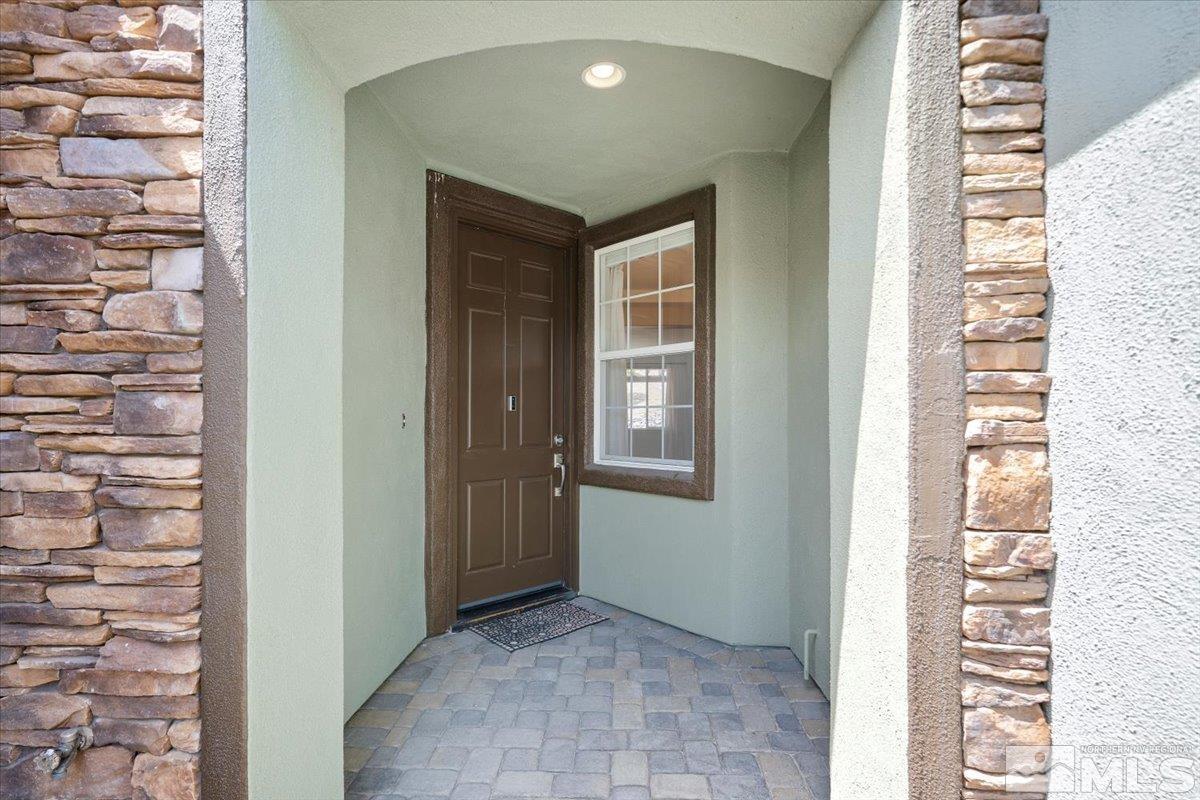 7265 Provence Cir Property Photo 3