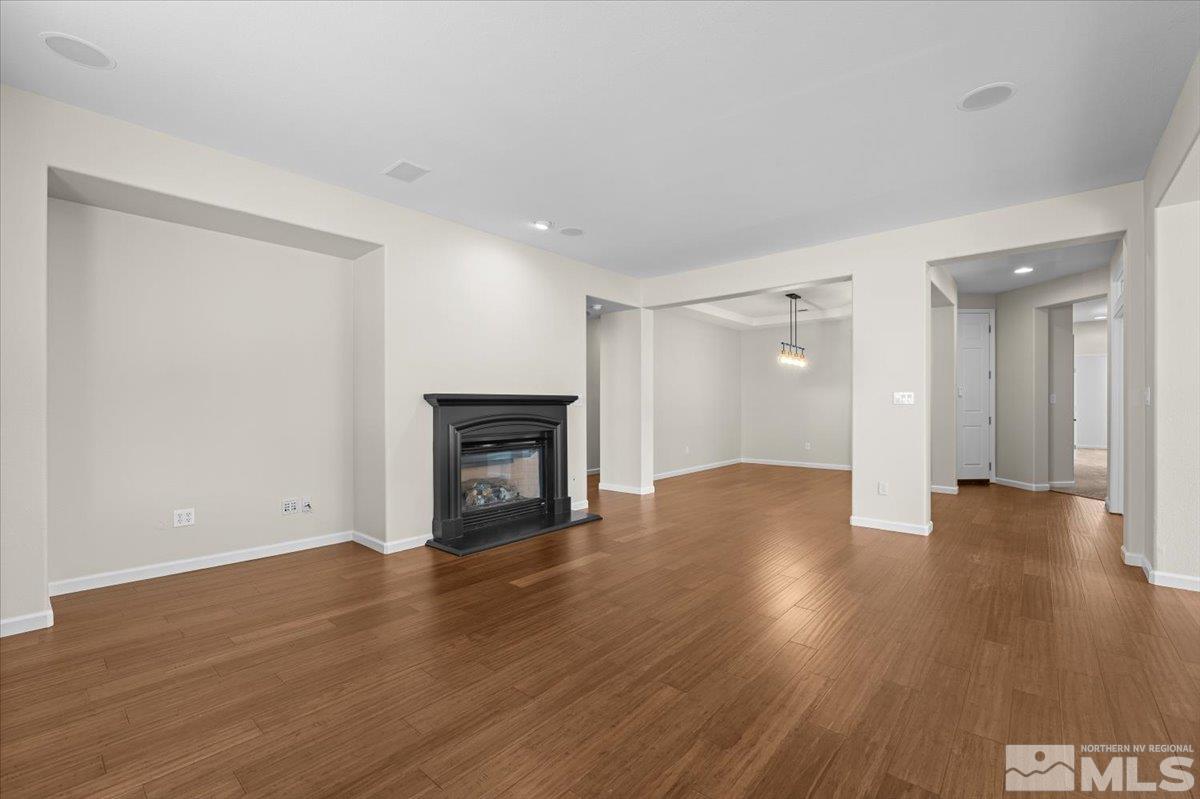 7265 Provence Cir Property Photo 8
