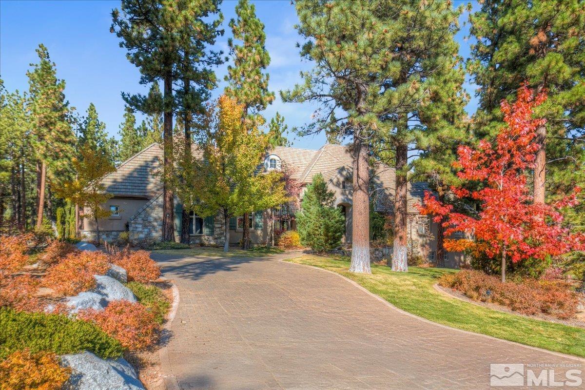 6090 Lake Geneva Drive Property Photo