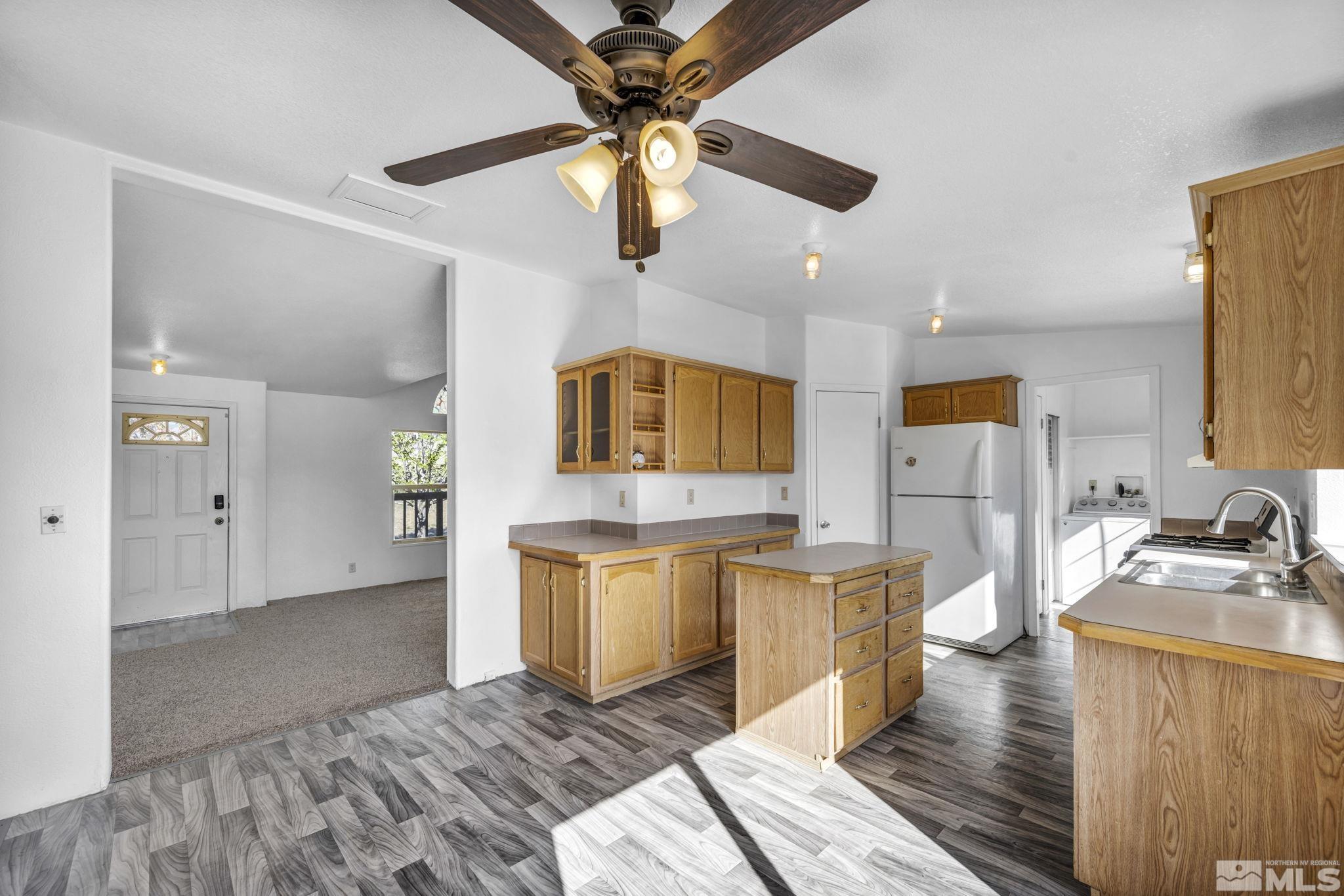 613 Magnetic Way Property Photo 14