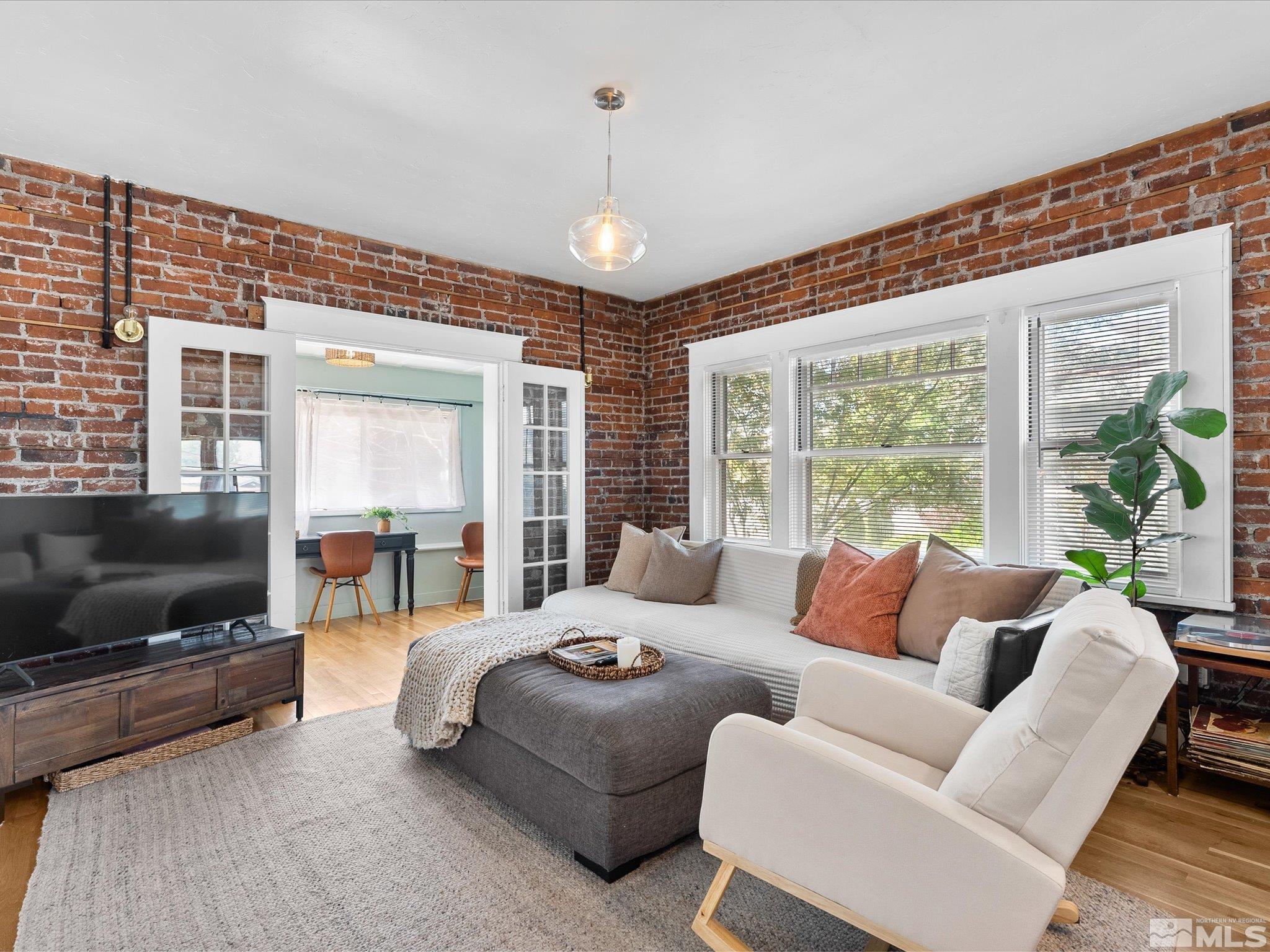 620 Lander Street Property Photo