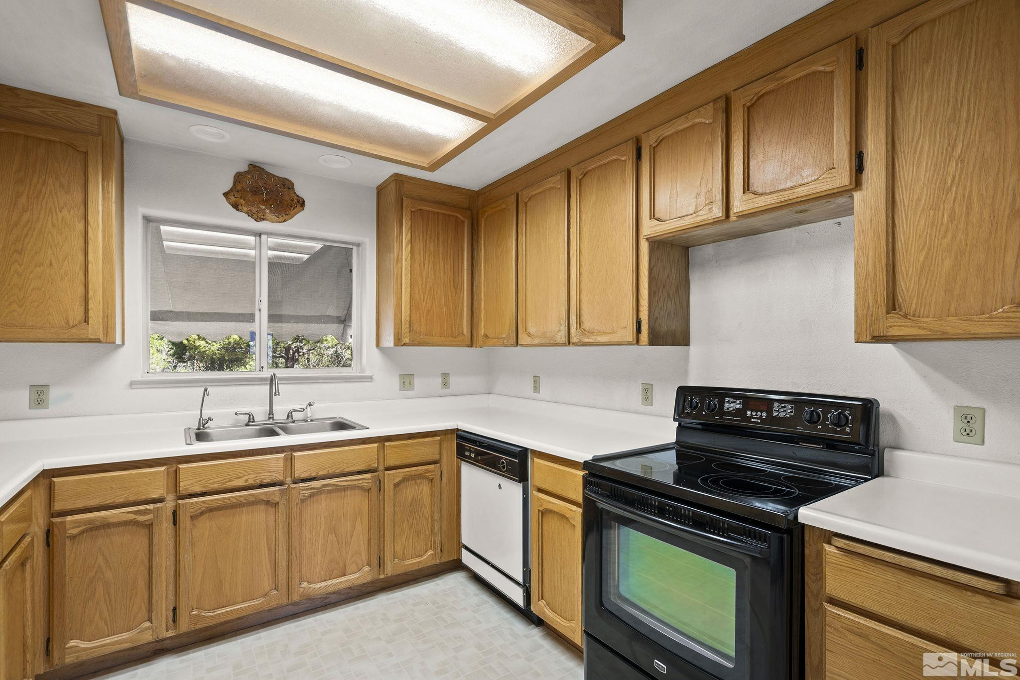 1020 Sunrise Creek Rd Property Photo 17
