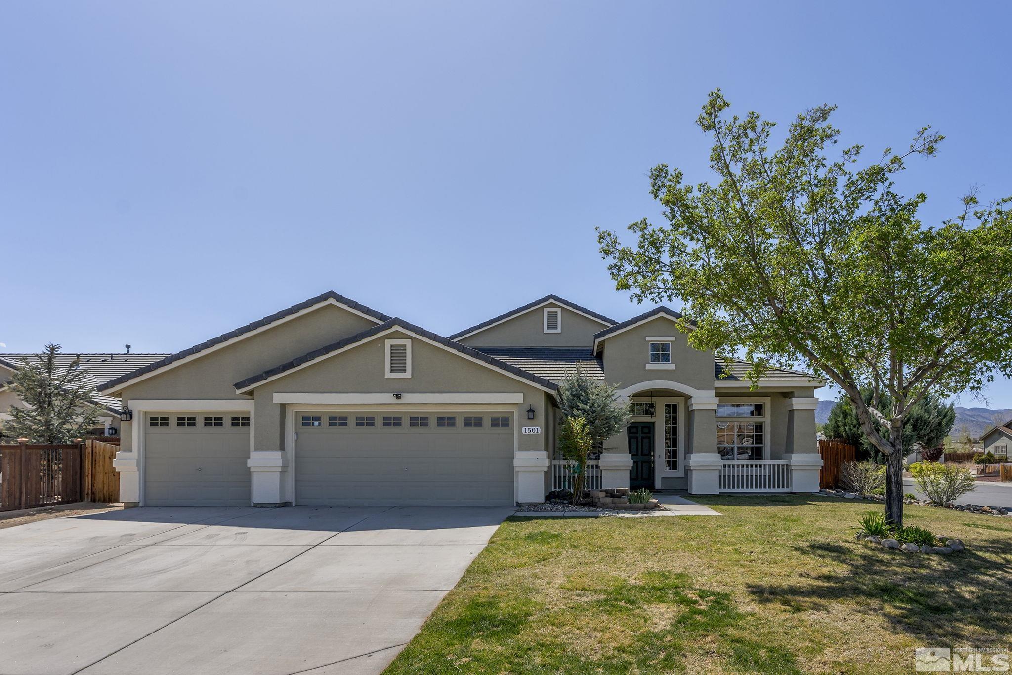 1501 Sequoia St Property Photo
