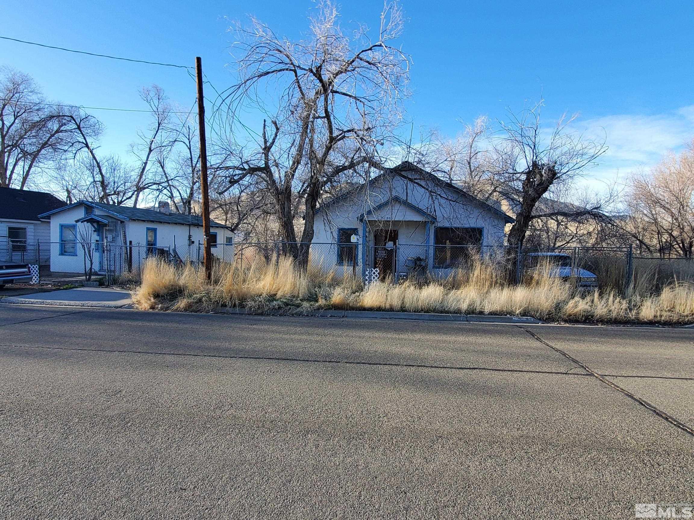 325 & 329 E Second Street Property Photo