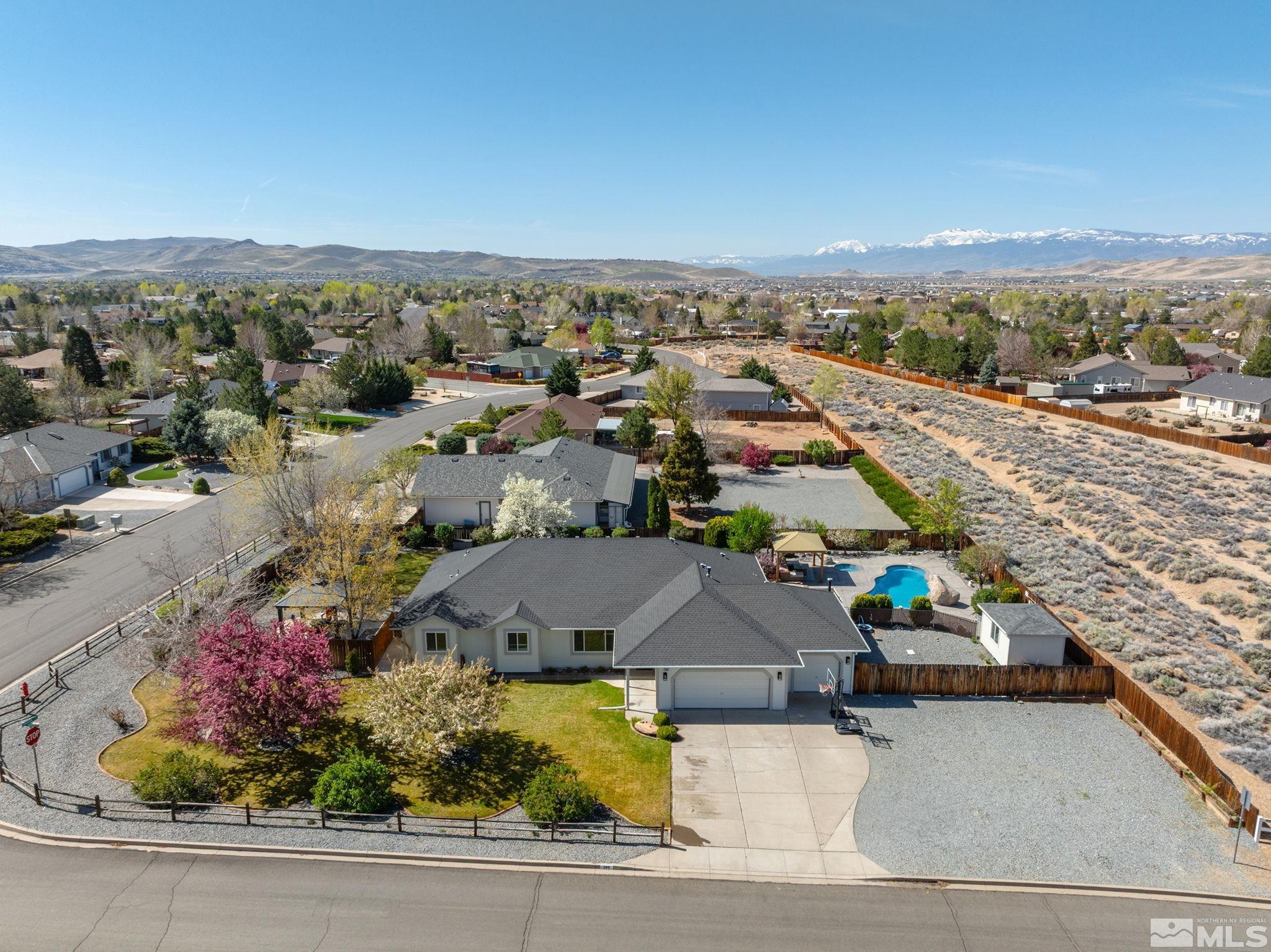 280 E Sky Ranch Blvd Property Photo