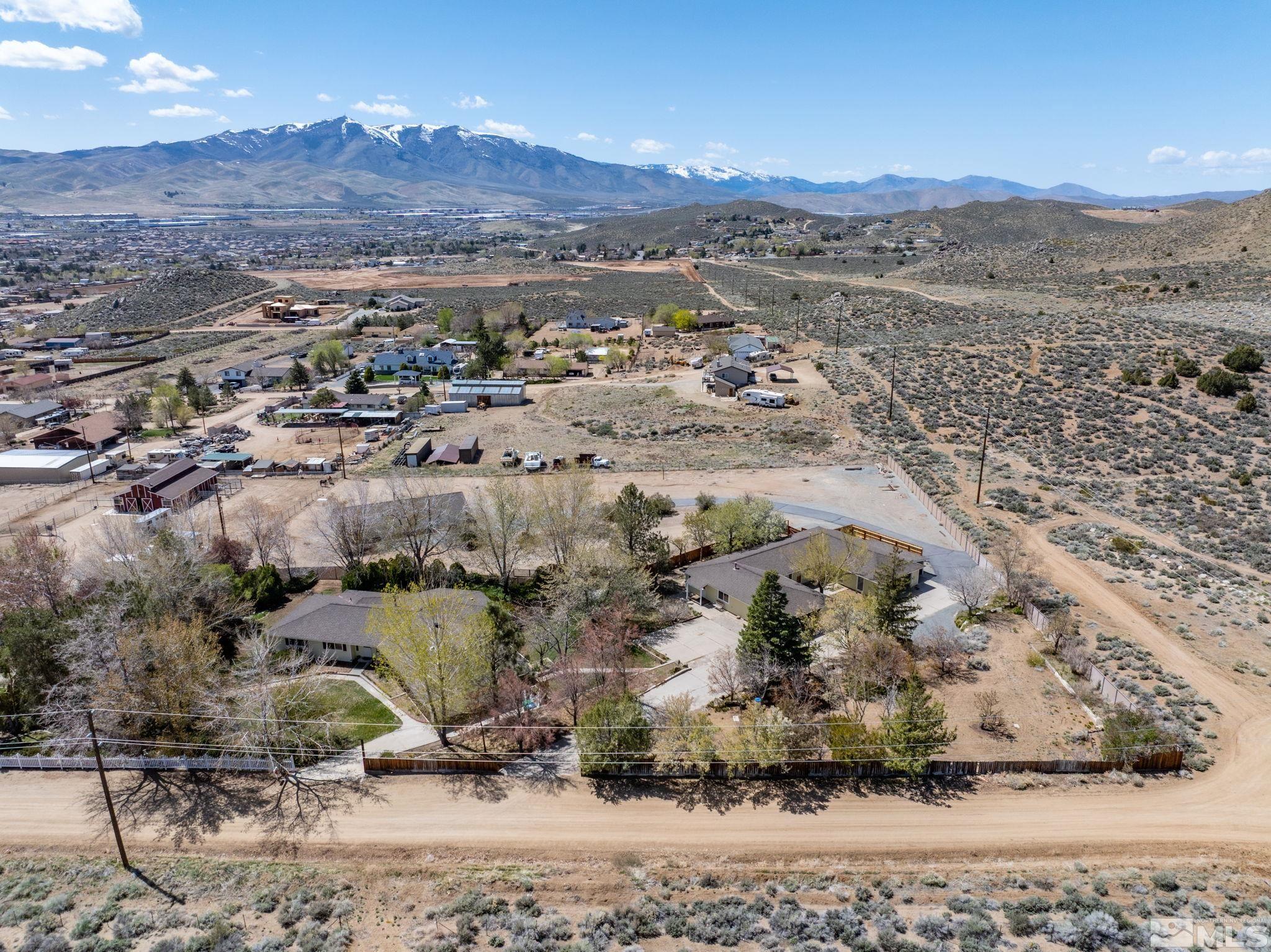 9499 Wigwam Way Property Photo 3