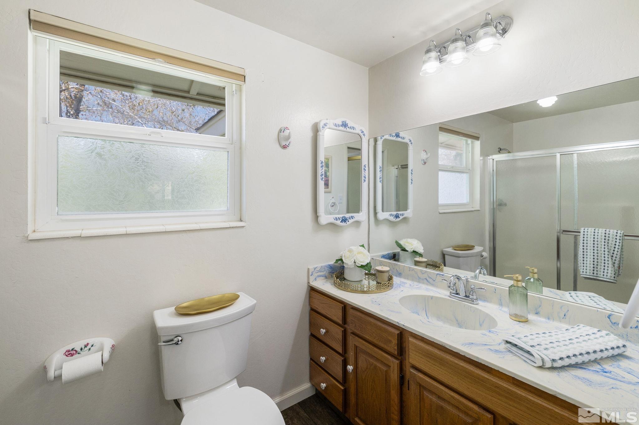9499 Wigwam Way Property Photo 21