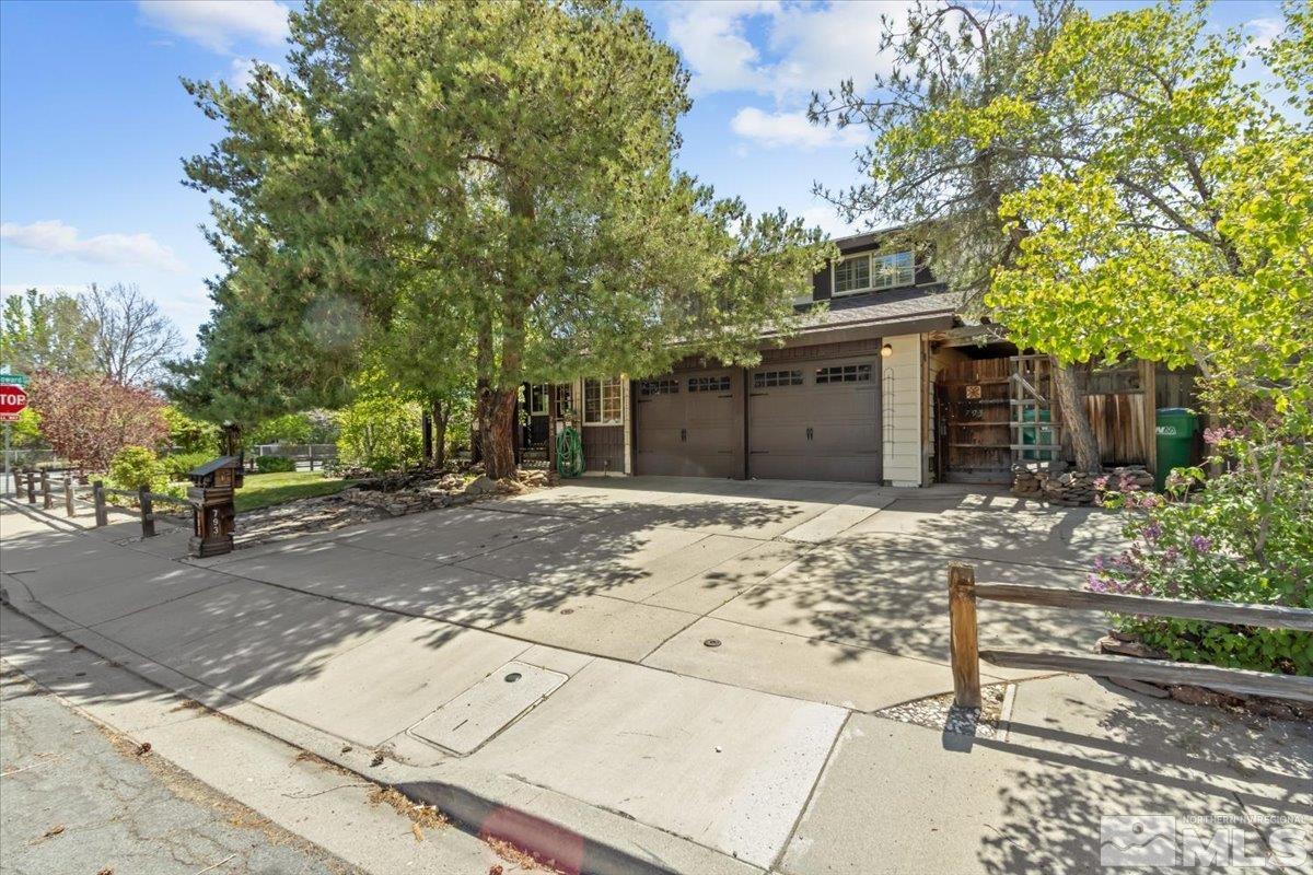 793 O'callaghan Property Photo