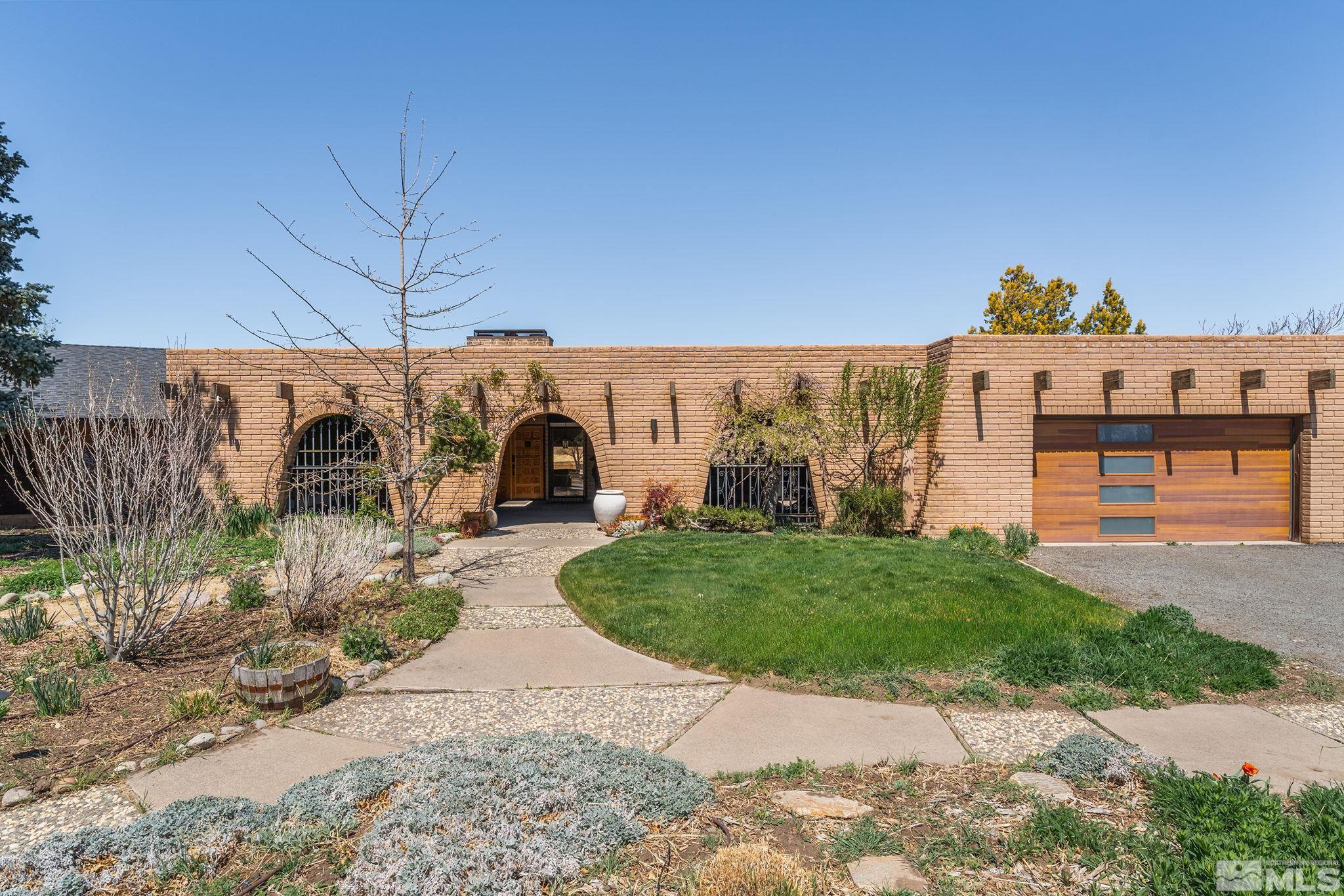 4625 Canyon Drive Property Photo