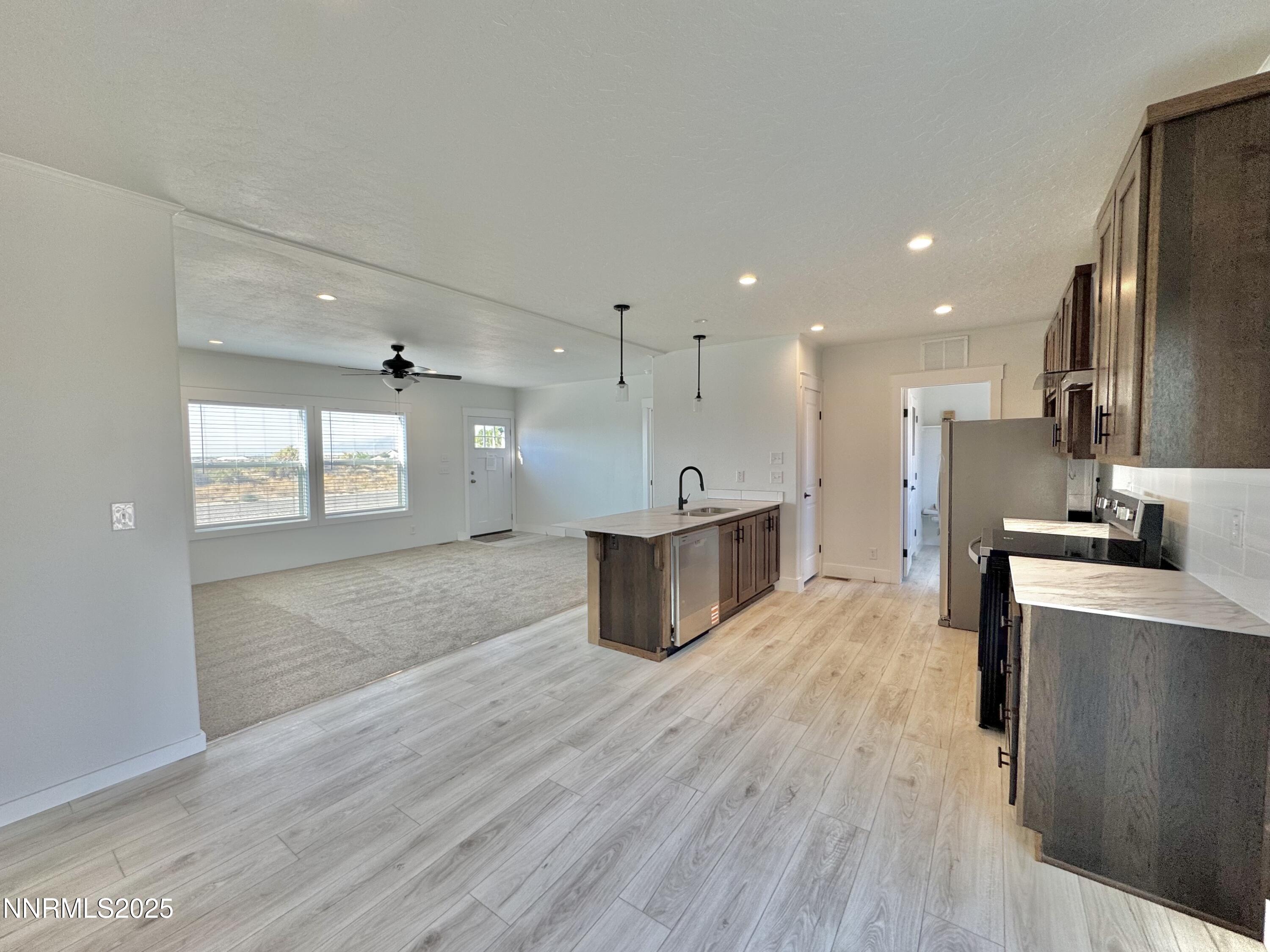 6225 Sand Creek Cir Property Photo 1