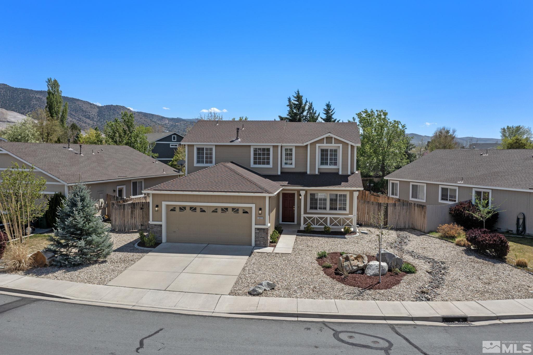 10015 Stonefield Drive Property Photo 1