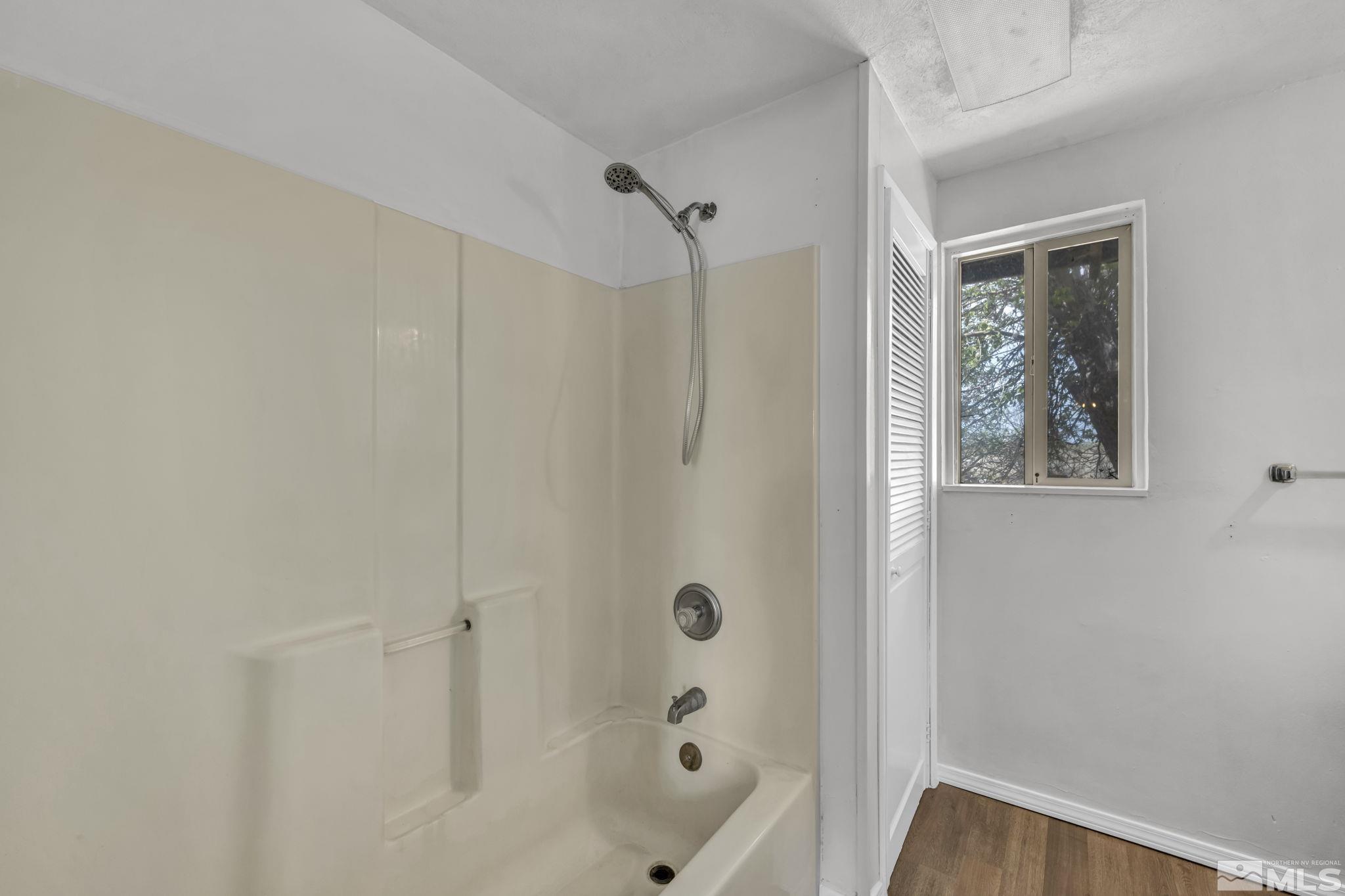 Undefined Property Photo 22