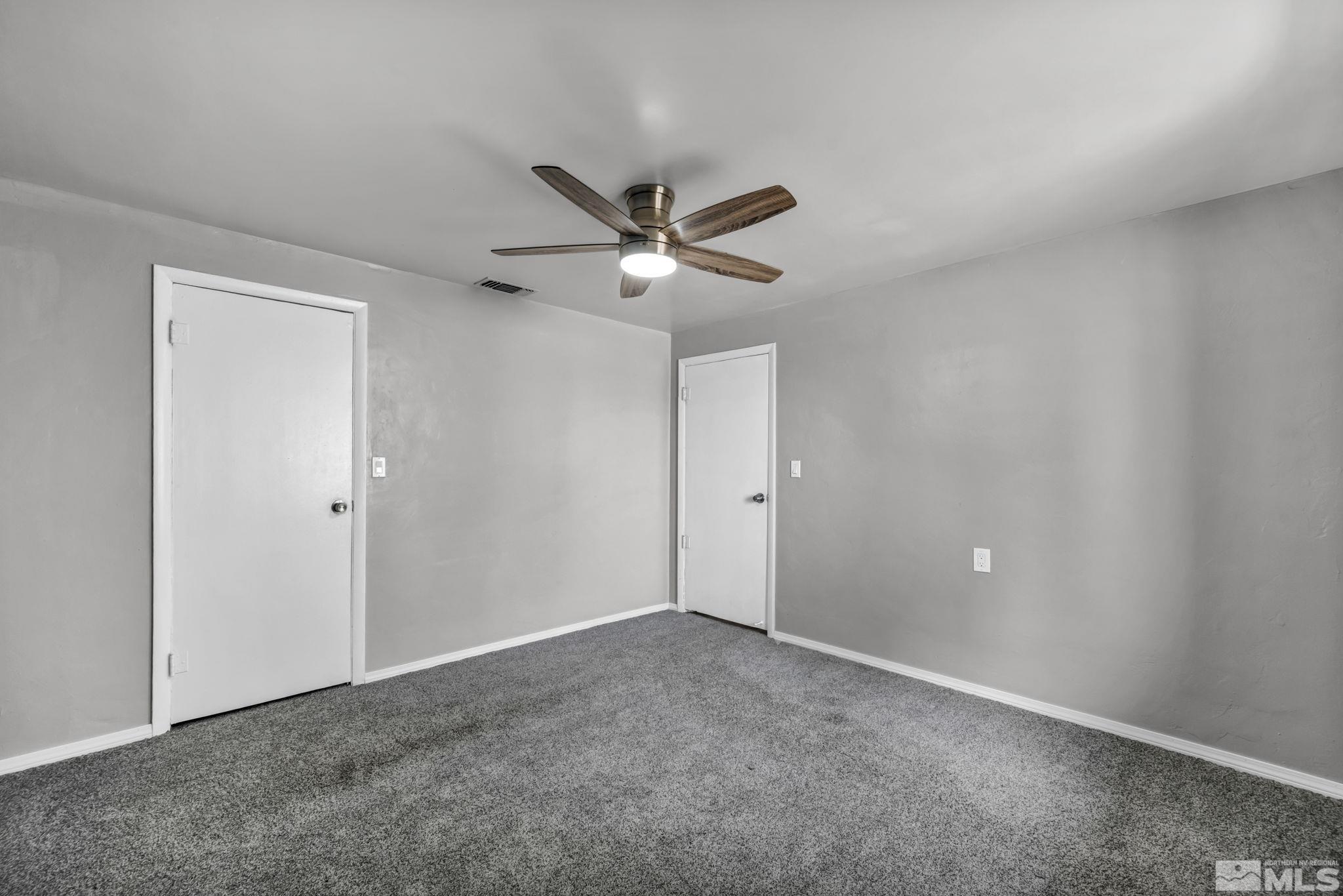 Undefined Property Photo 25
