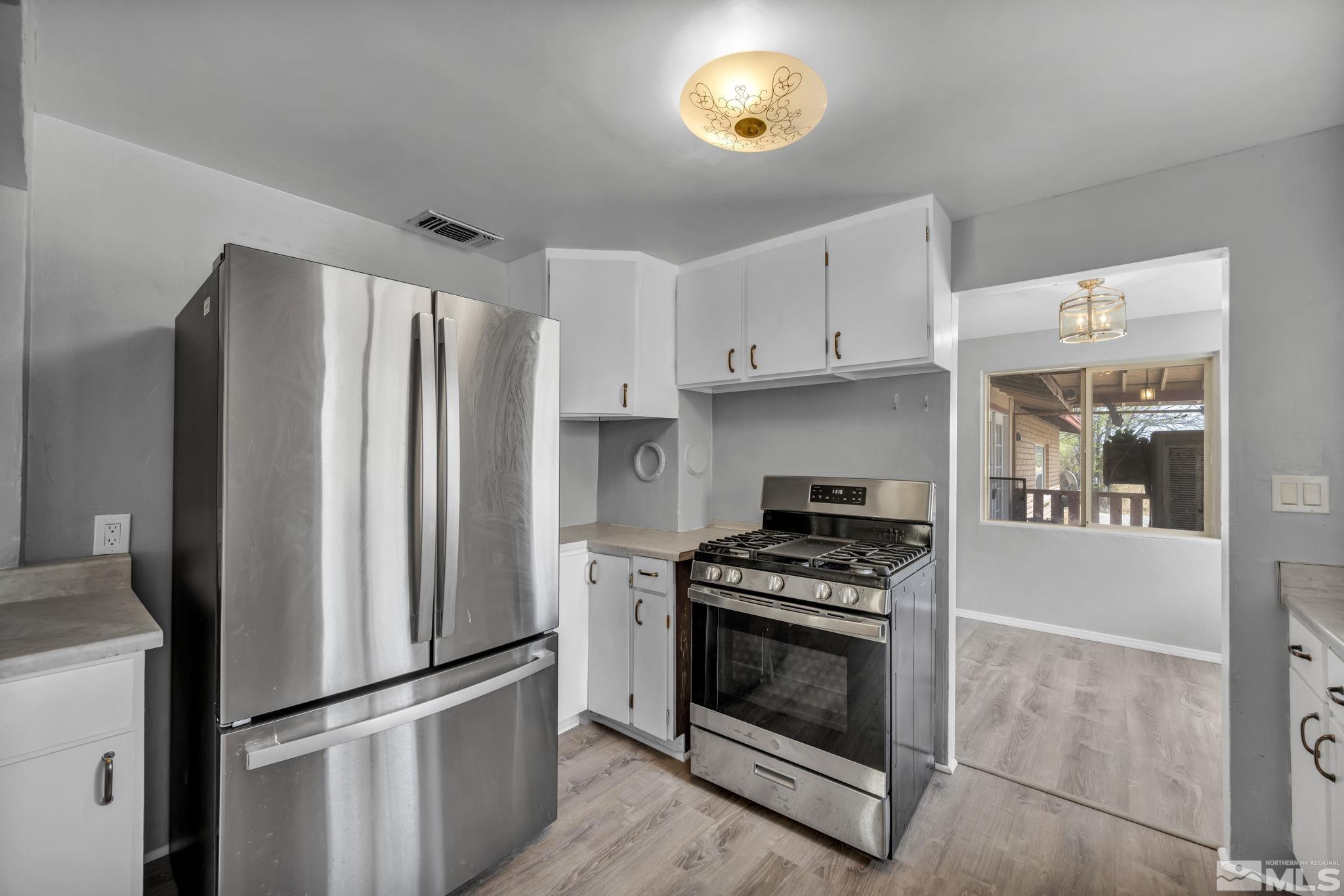Undefined Property Photo 30