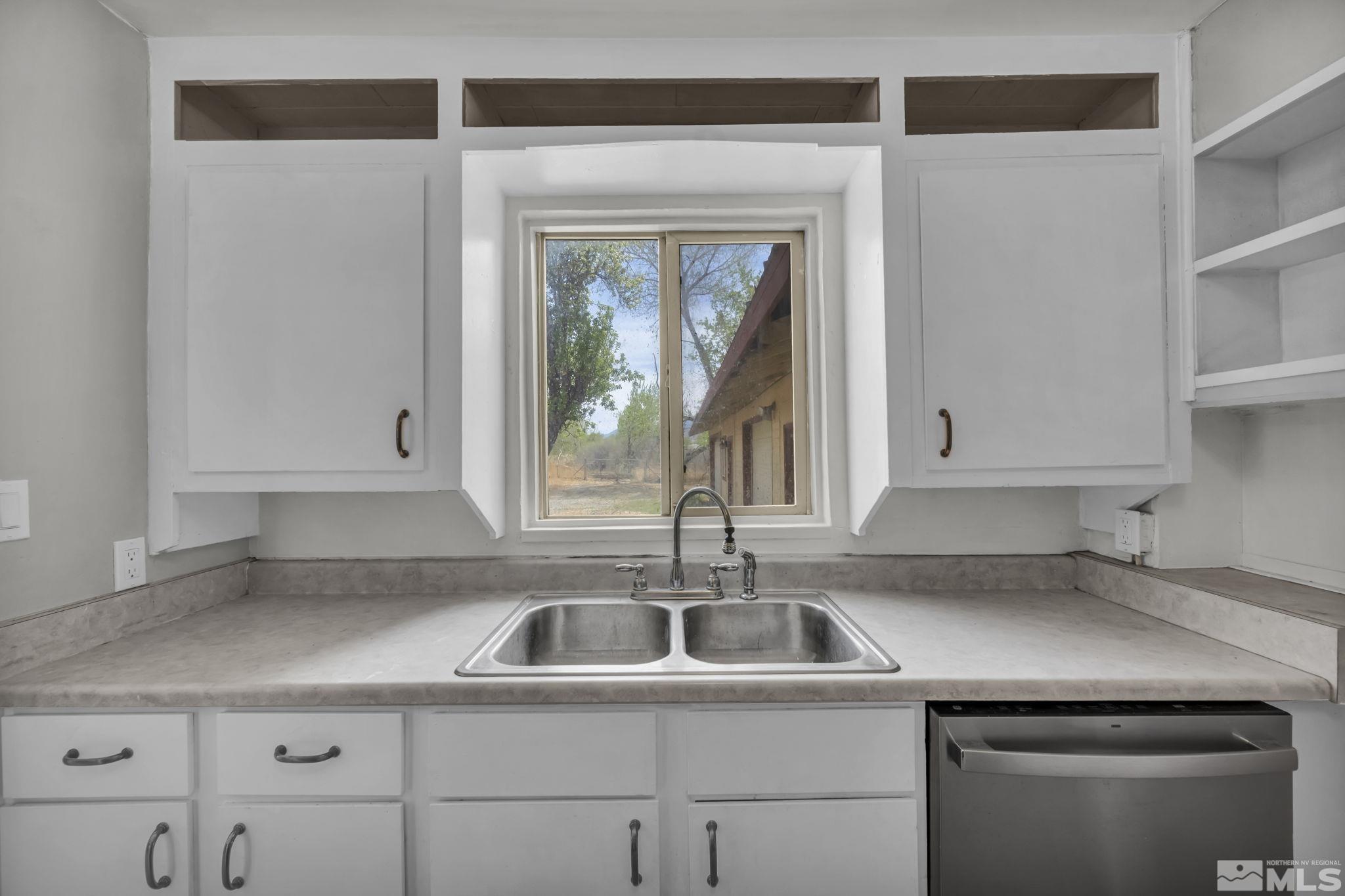 Undefined Property Photo 32