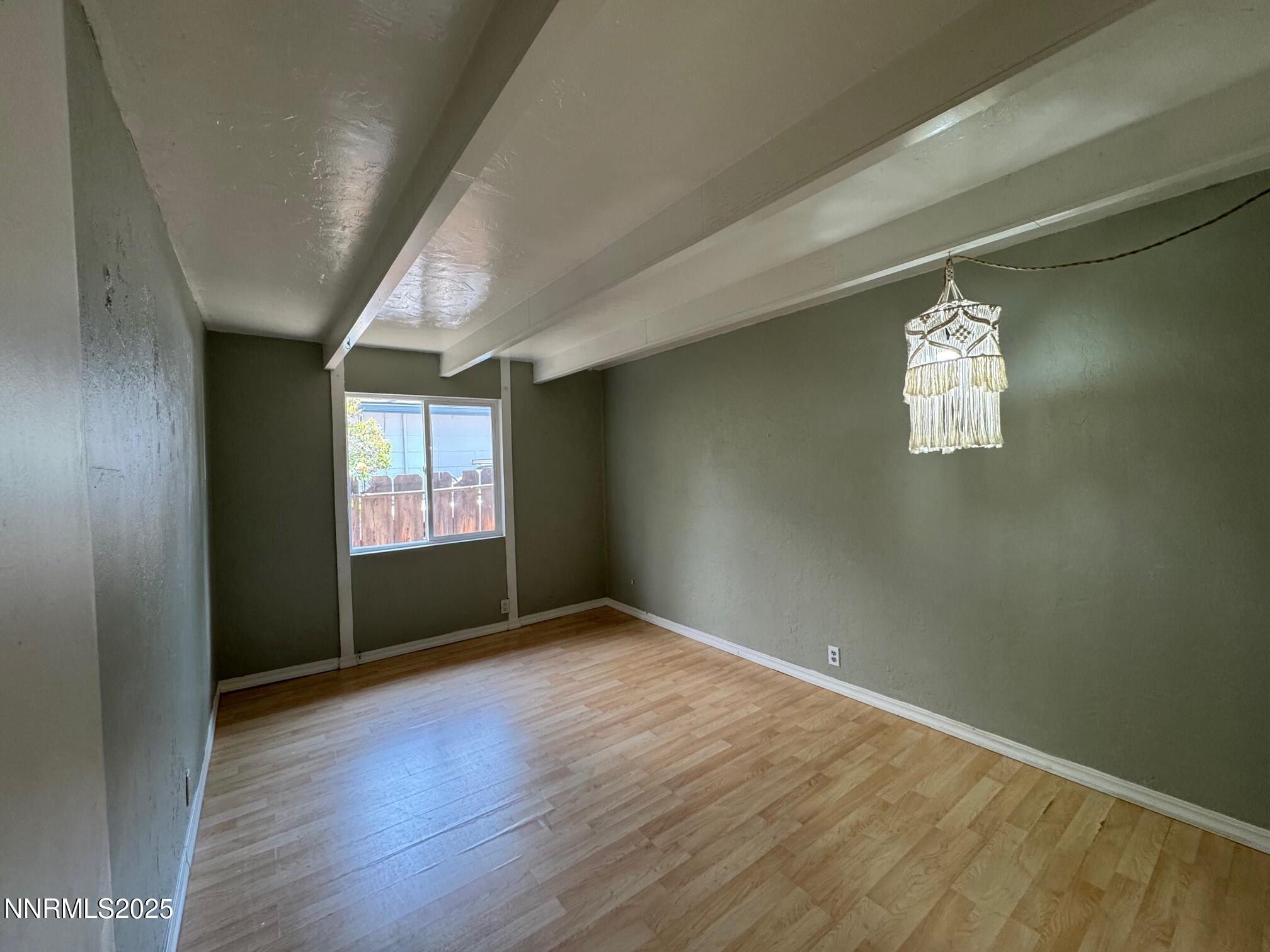 215 N Roop Street Property Photo 9