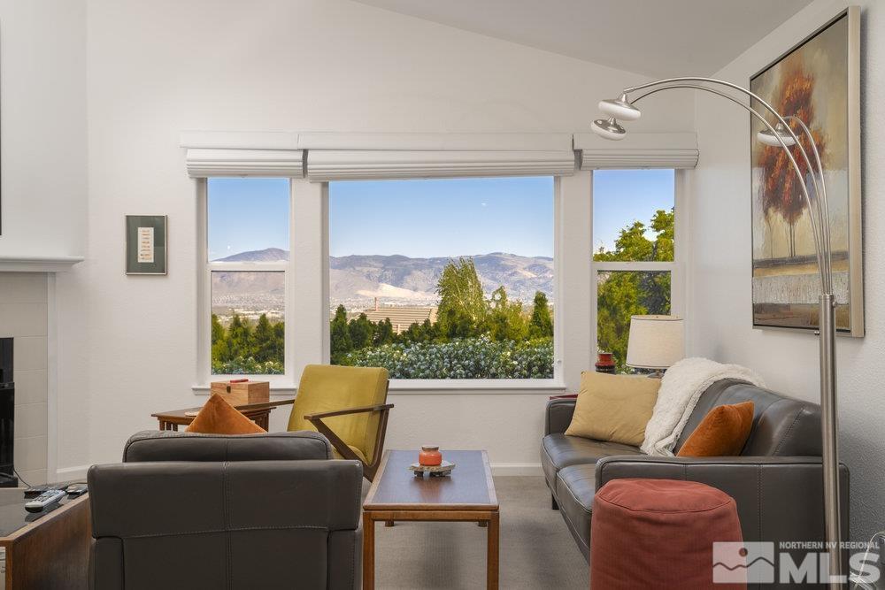 6238 Golden Meadow Road Property Photo 4