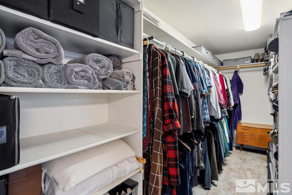 6238 Golden Meadow Road Property Photo 30